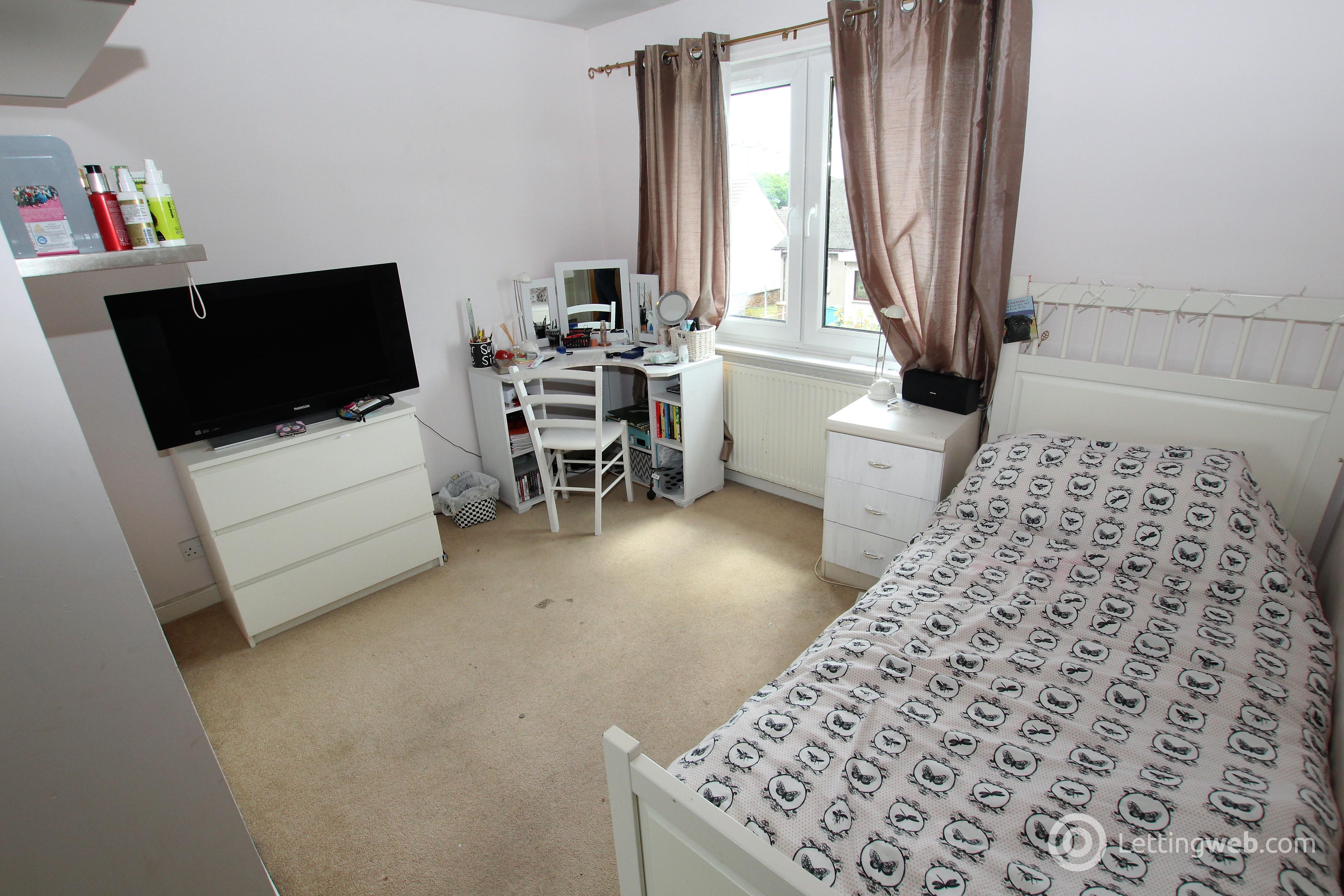 Property to rent in Dunbar Drive