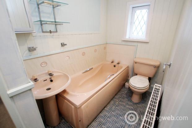 Property to rent in 33 East Thornlie Street Wishaw