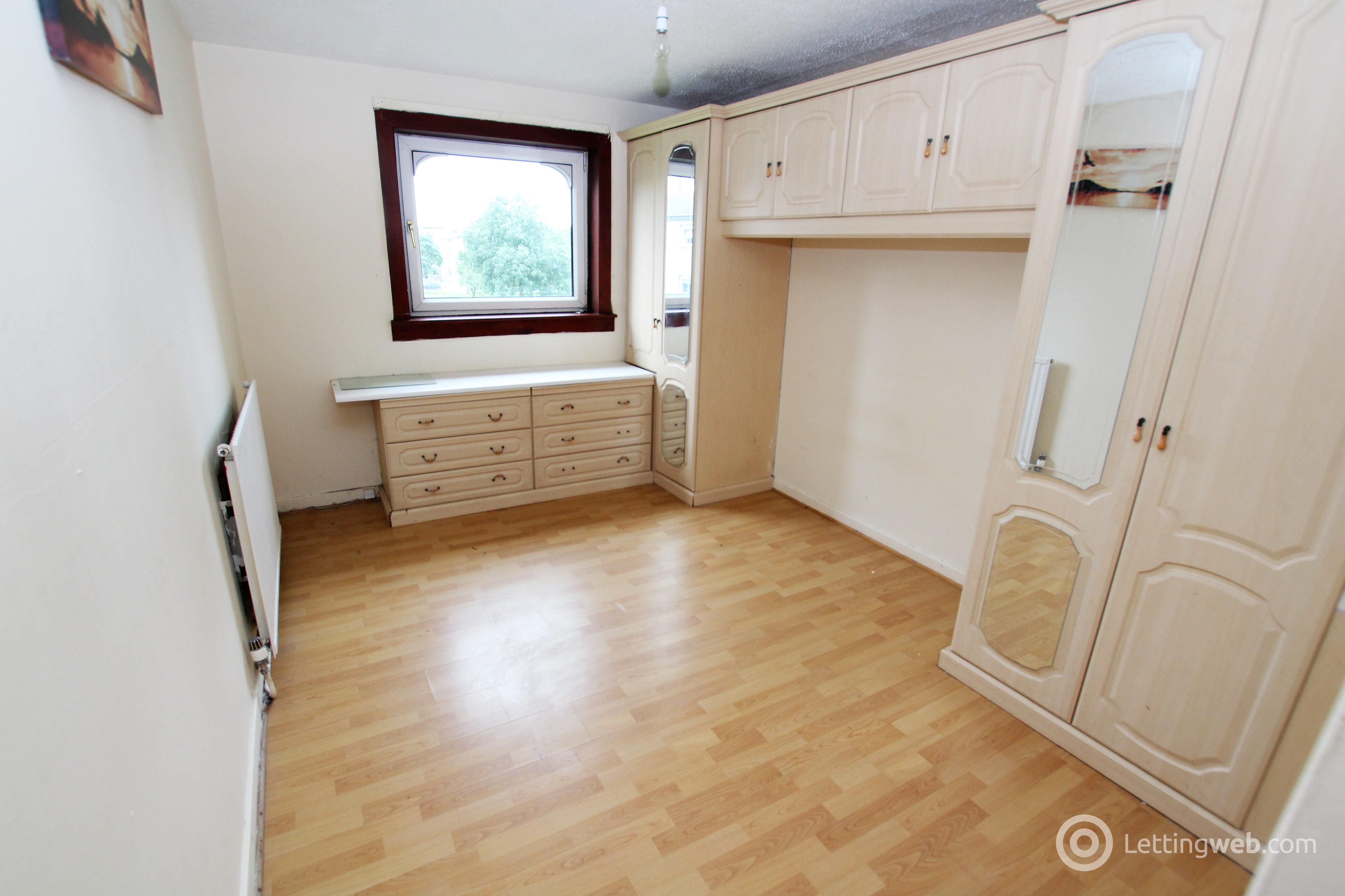 Property to rent in Airbles Street