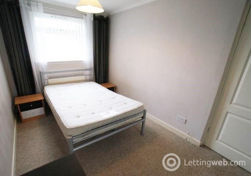 Property to rent in Bellshill Road