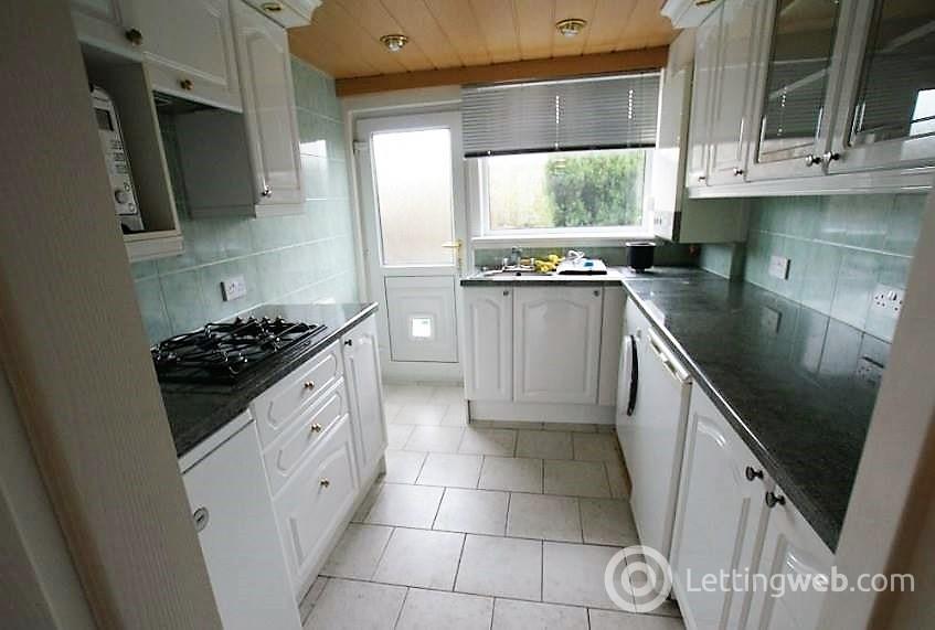 Property to rent in Bellshill Road