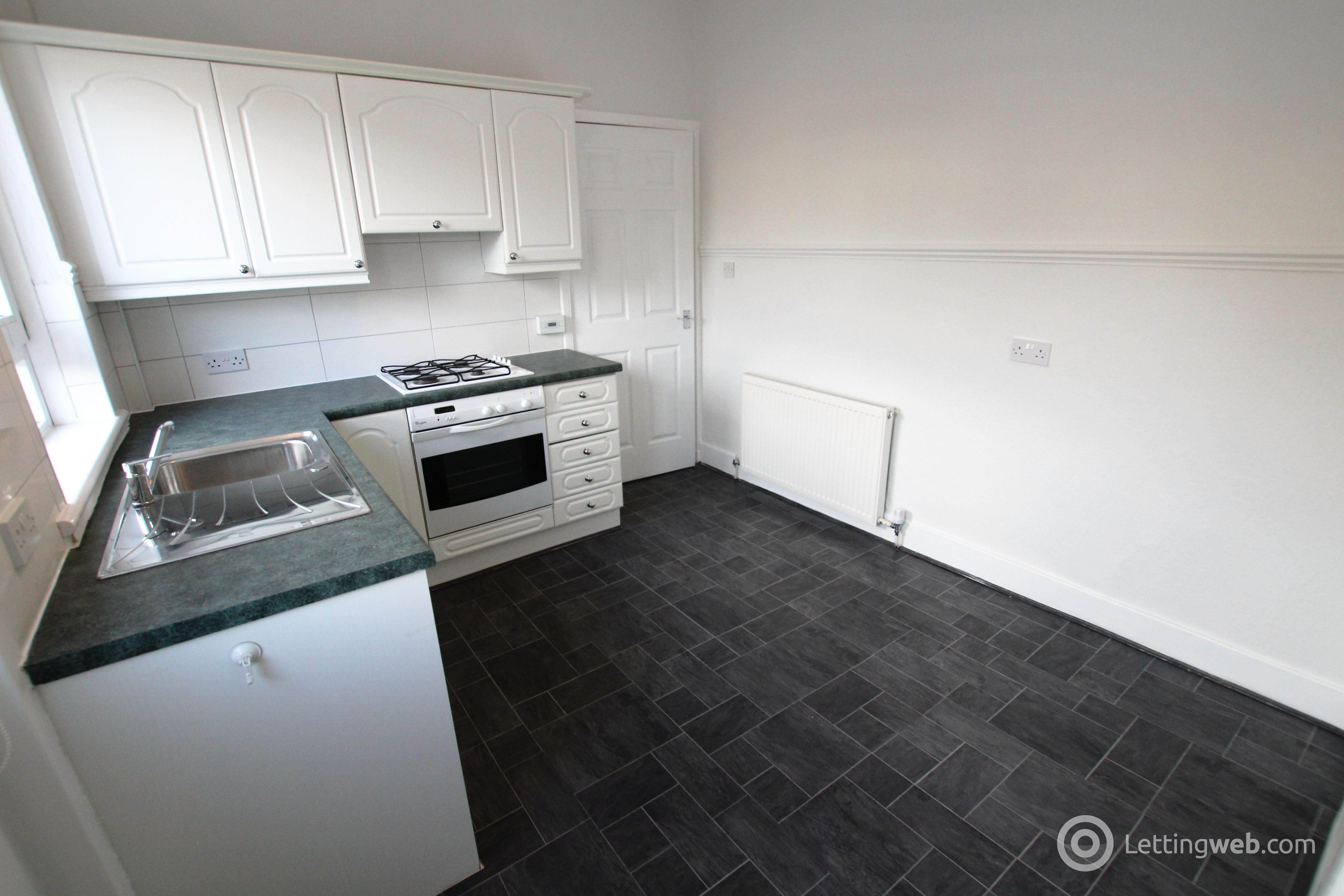Property to rent in North Lodge Avenue Lettingweb