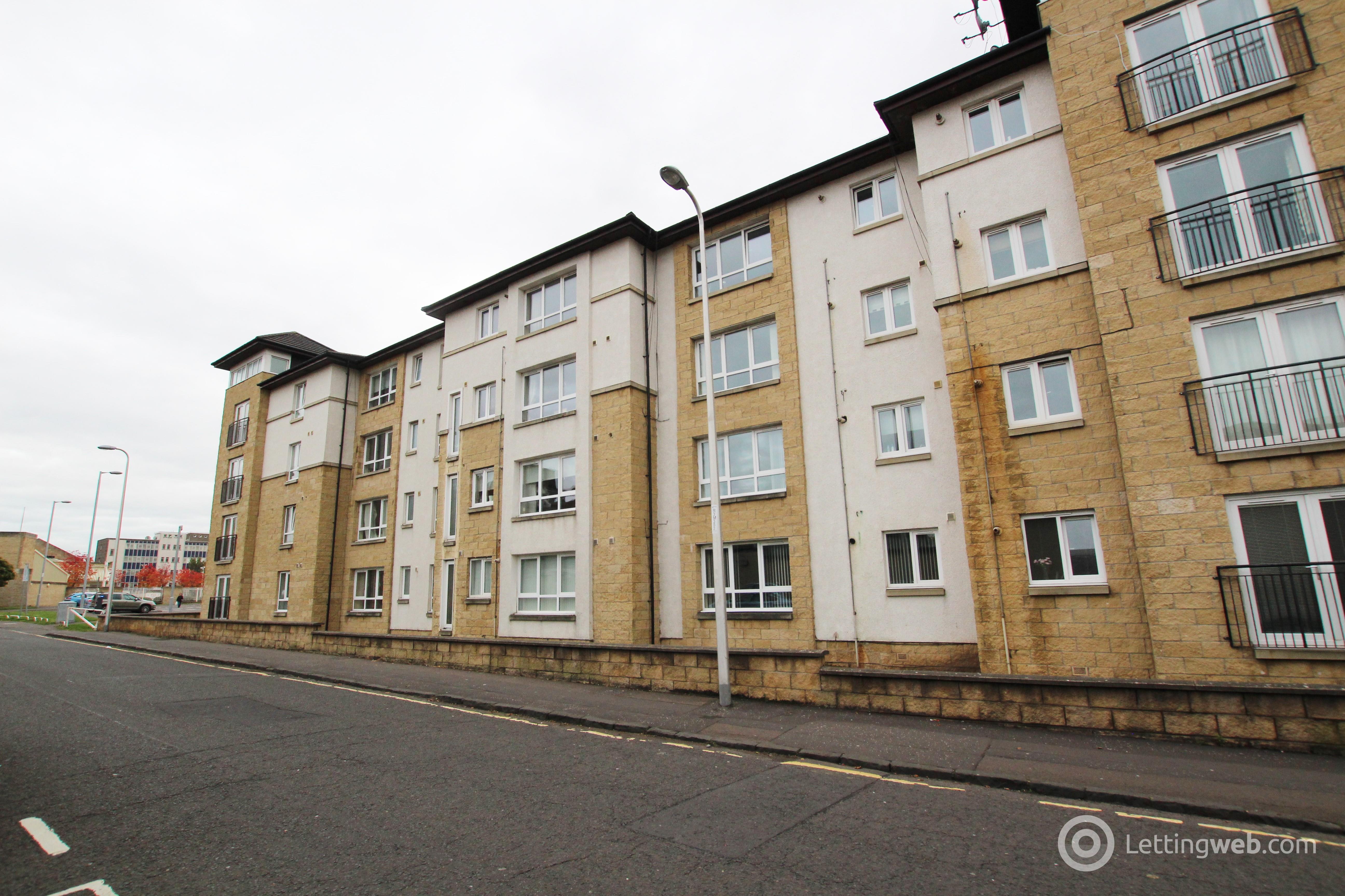 Property to rent in Henderson Court