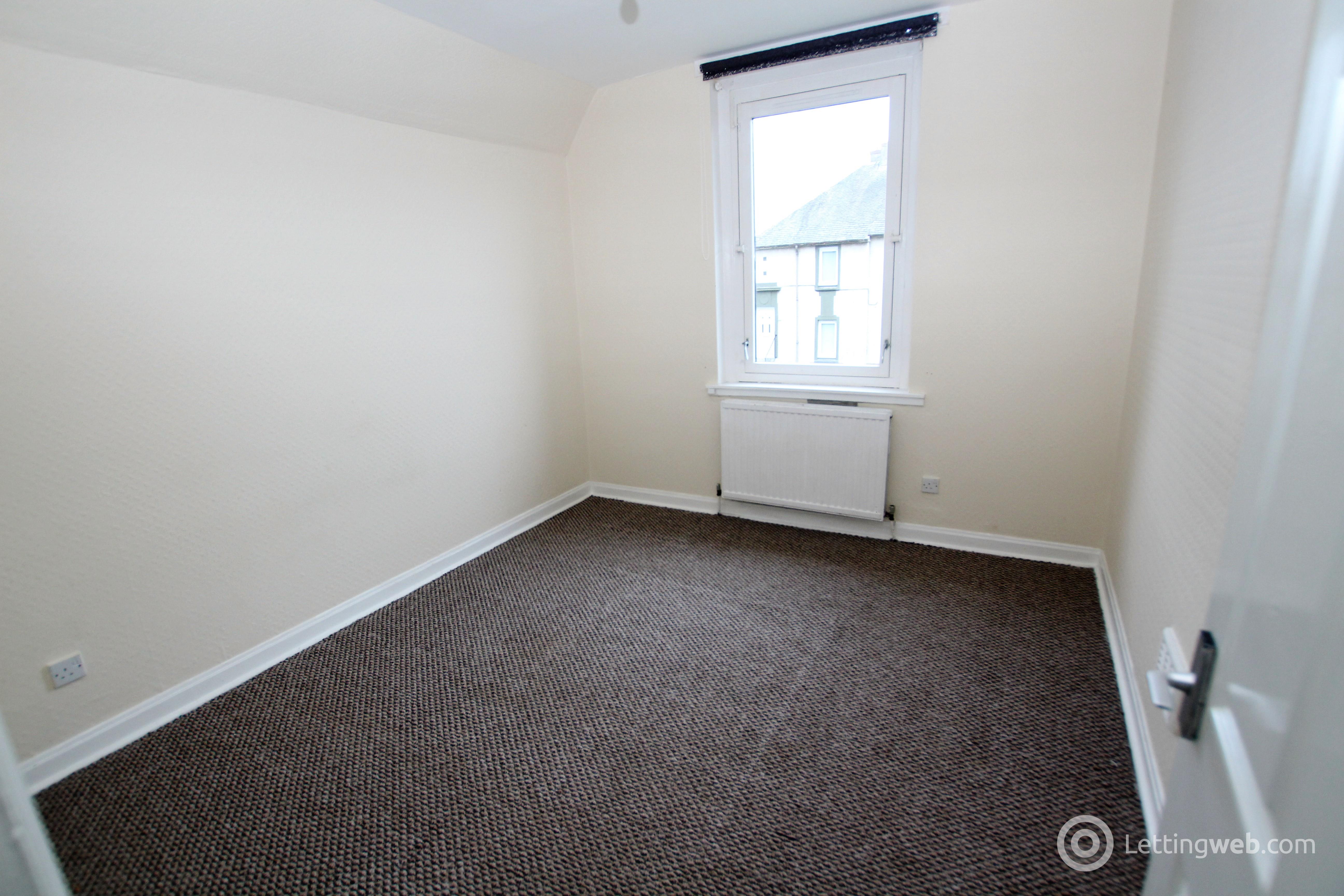 Property to rent in Chapel Street