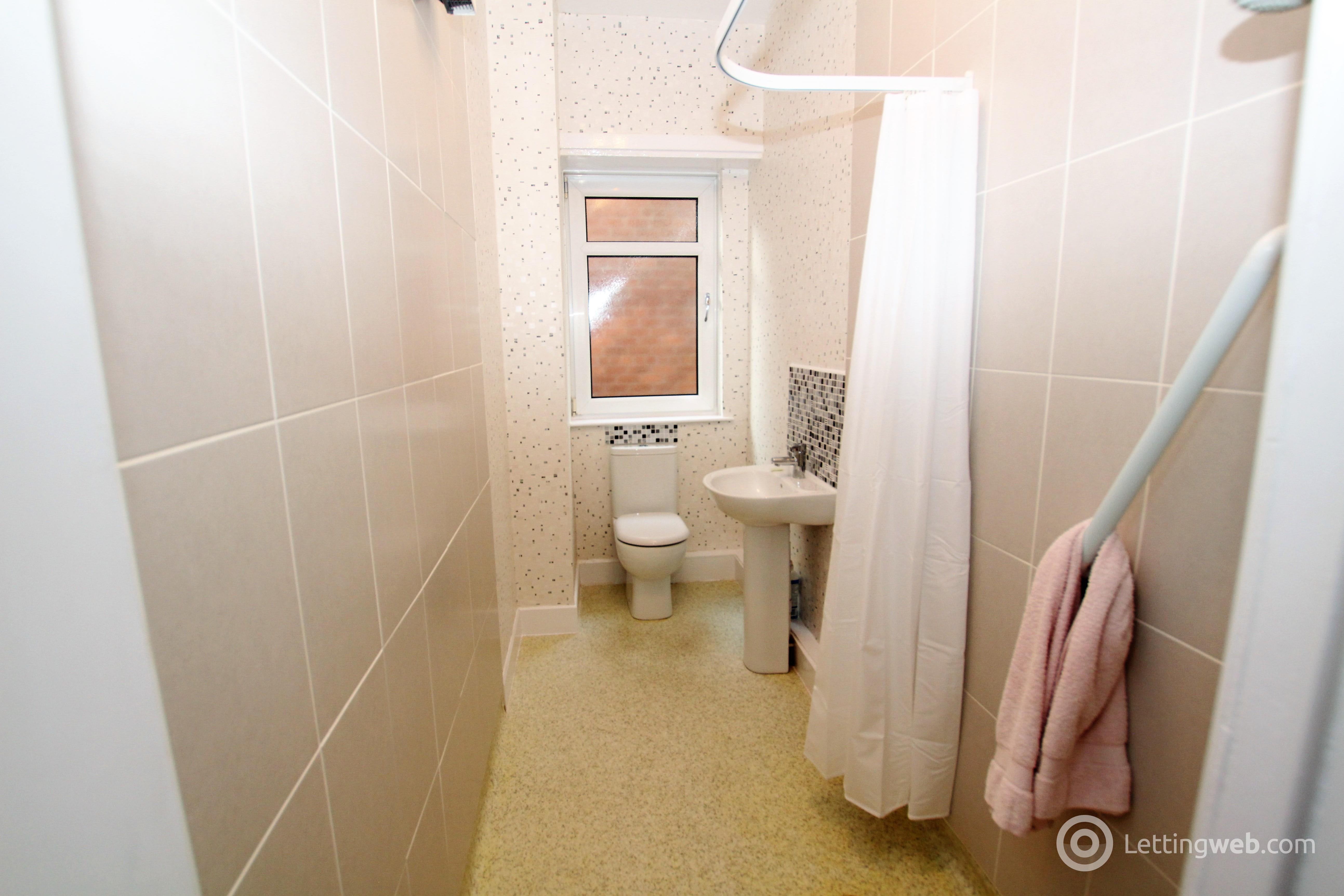 Property to rent in Hamilton