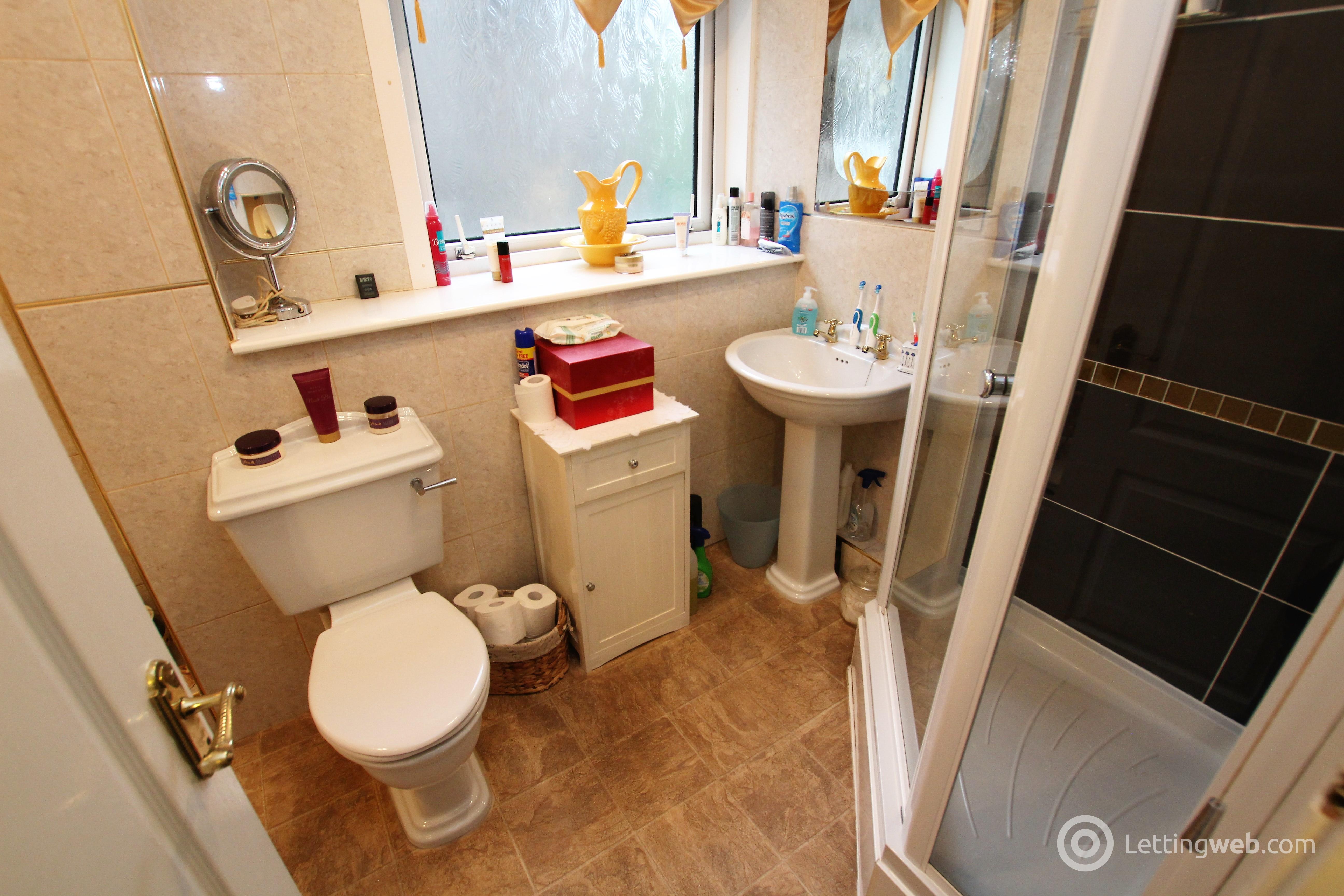 Property to rent in Airbles Street, Motherwell, Lanarkshire, ML1