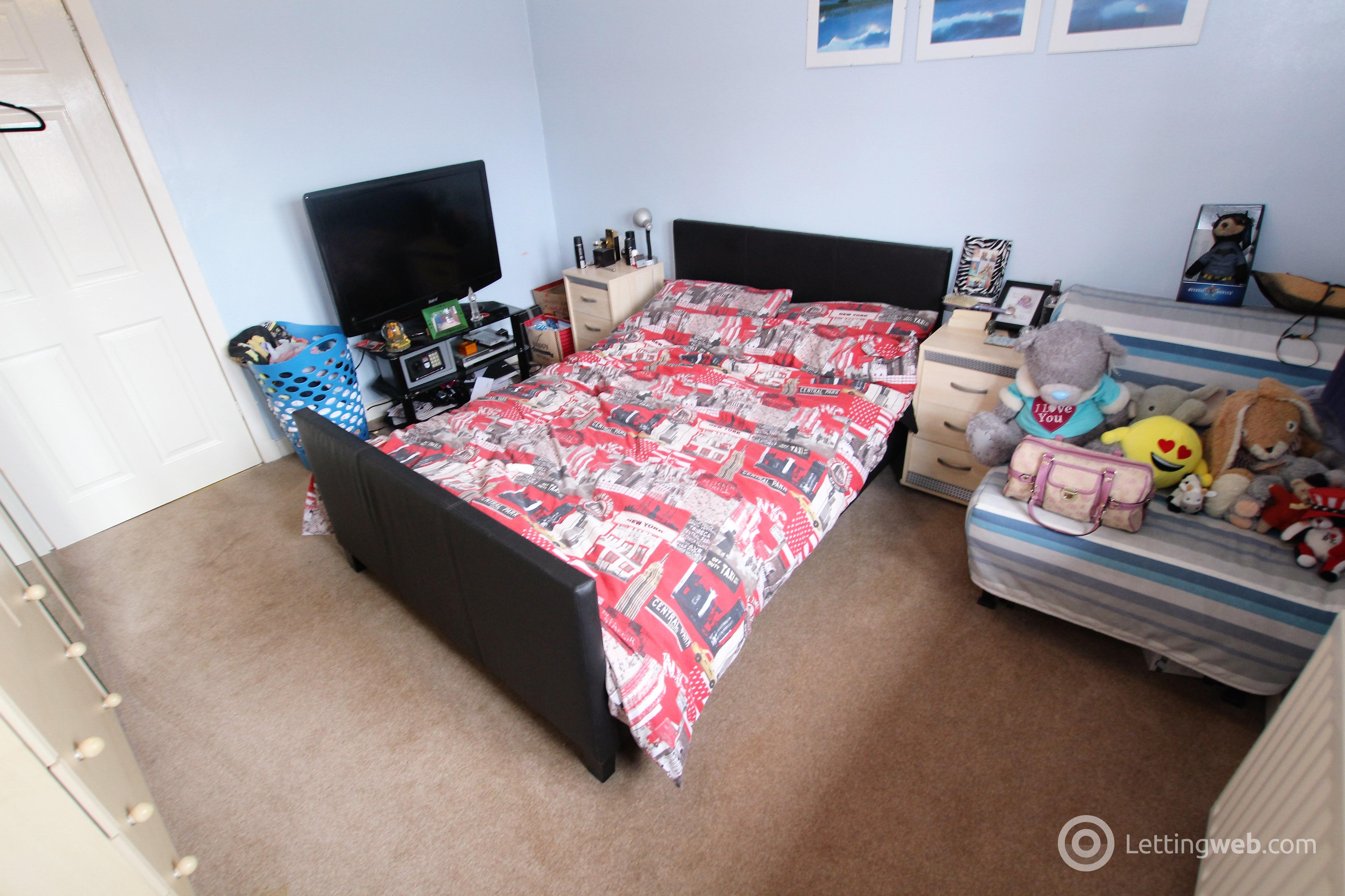 Property to rent in Telford Street
