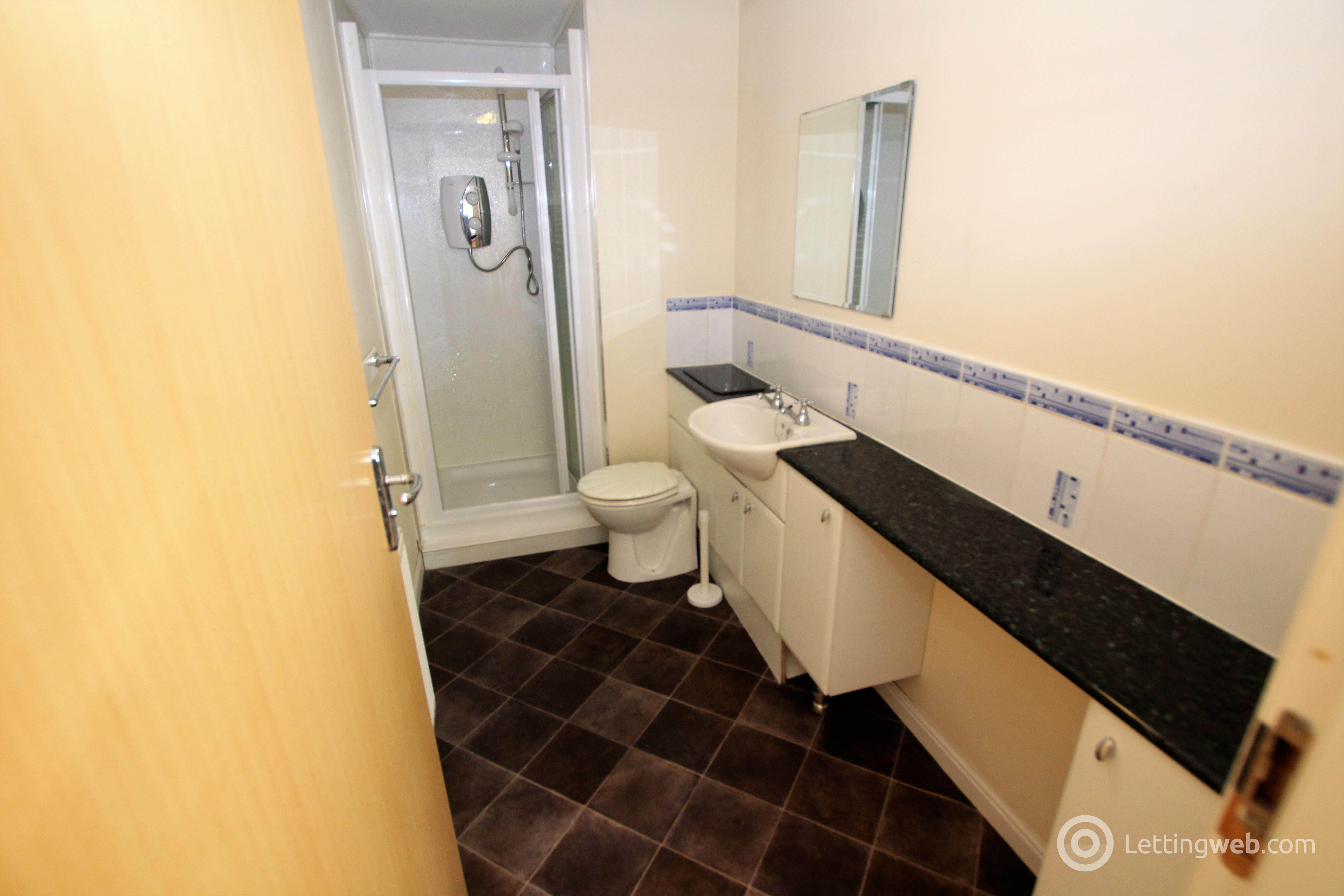 Property to rent in Henderson Court, Motherwell, Lanarkshire, ML1