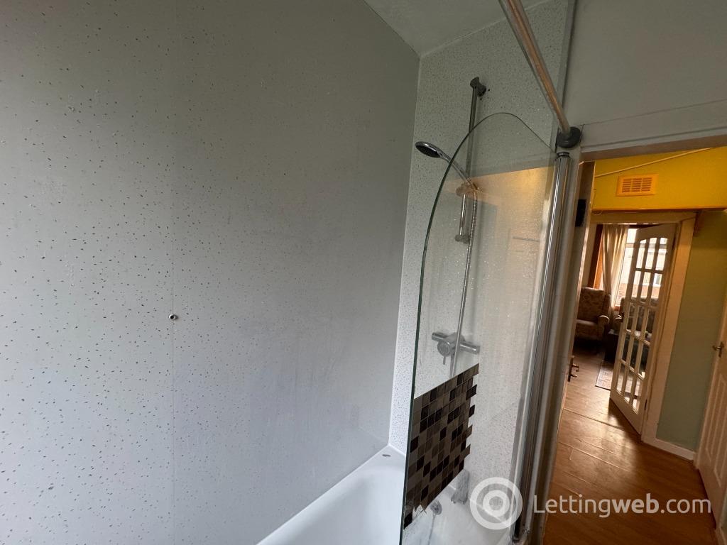 Property to rent in Moat Drive, Slateford, Edinburgh, EH14 1NR