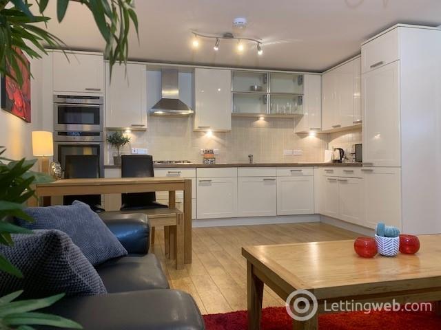 Property to rent in Queens Crescent , , Aberdeen, AB15 4BE