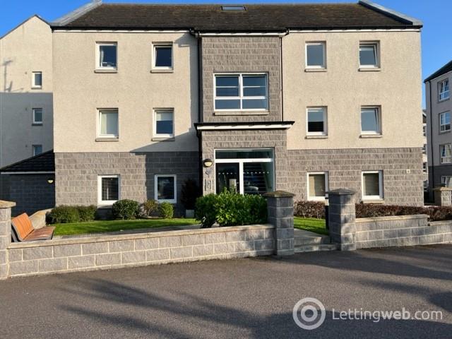 Property to rent in 105 Urquhart Road, City Centre, Aberdeen, AB24 5JP