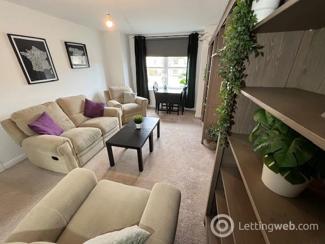 Property to rent in Great Northern Road, Woodside, Aberdeen, AB24 2BX