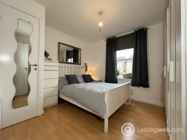 Property to rent in Great Northern Road, Woodside, Aberdeen, AB24 2BX