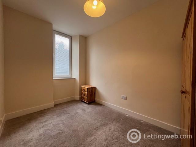 Property to rent in Menzies Road, Torry, Aberdeen, AB11 9BH
