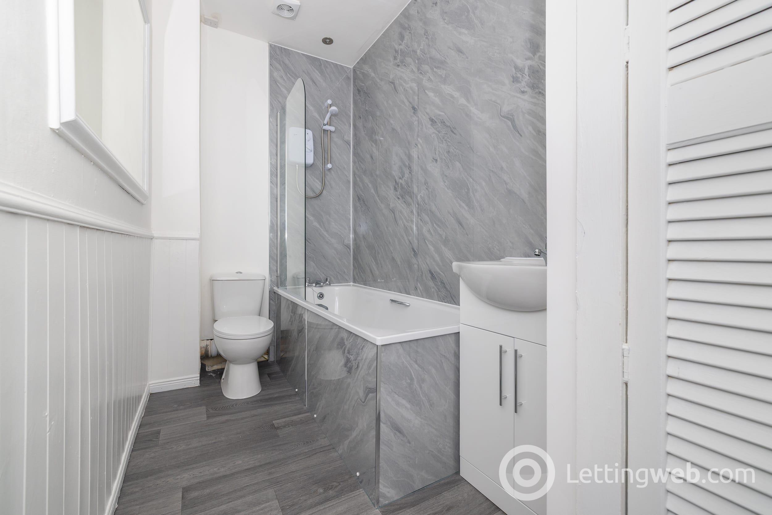 Property to rent in Wharf Street, Montrose