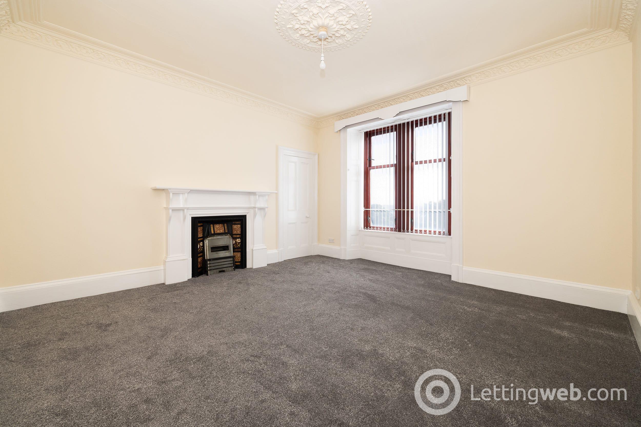 Property to rent in Clepington Road, Dundee