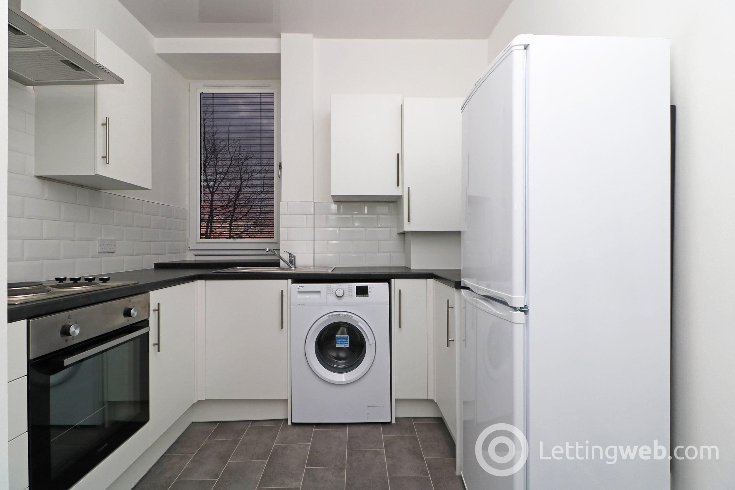 Property to rent in Clepington Road, Dundee