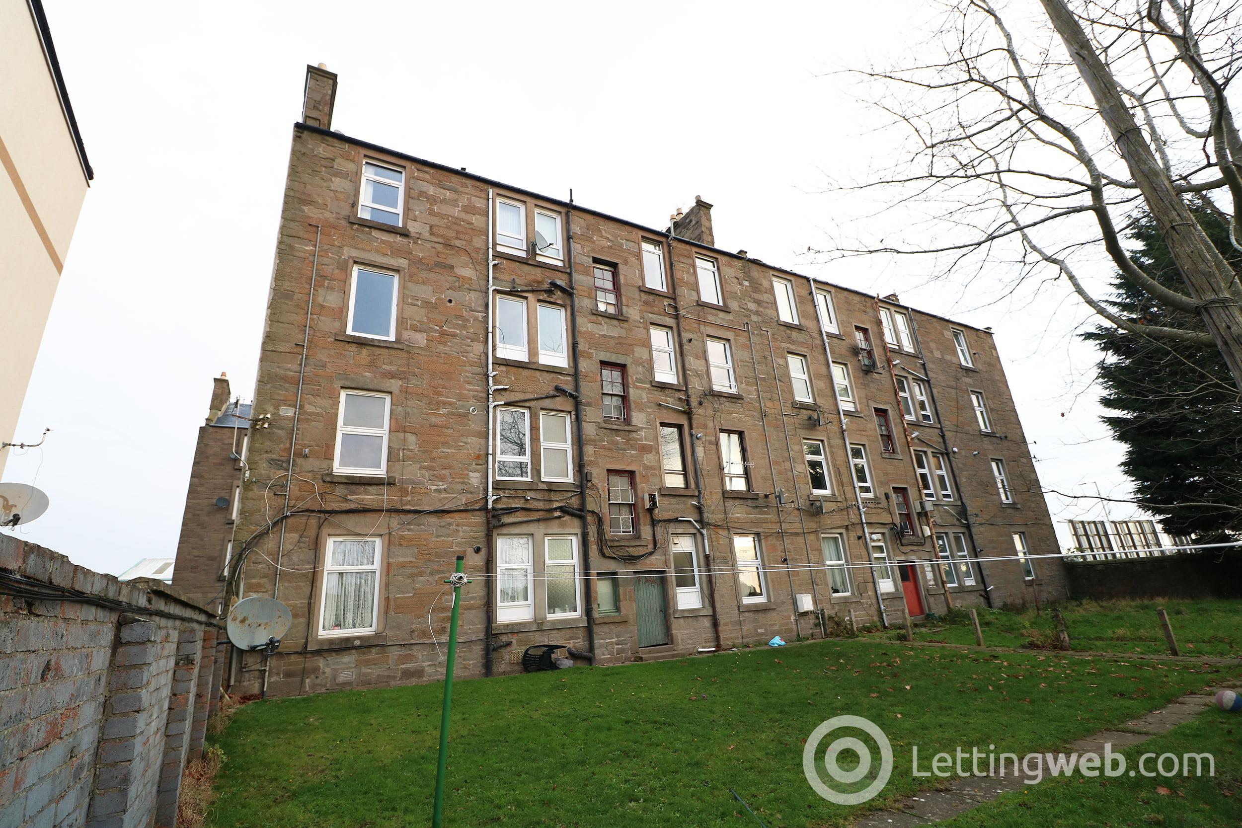Property to rent in Clepington Road, Dundee