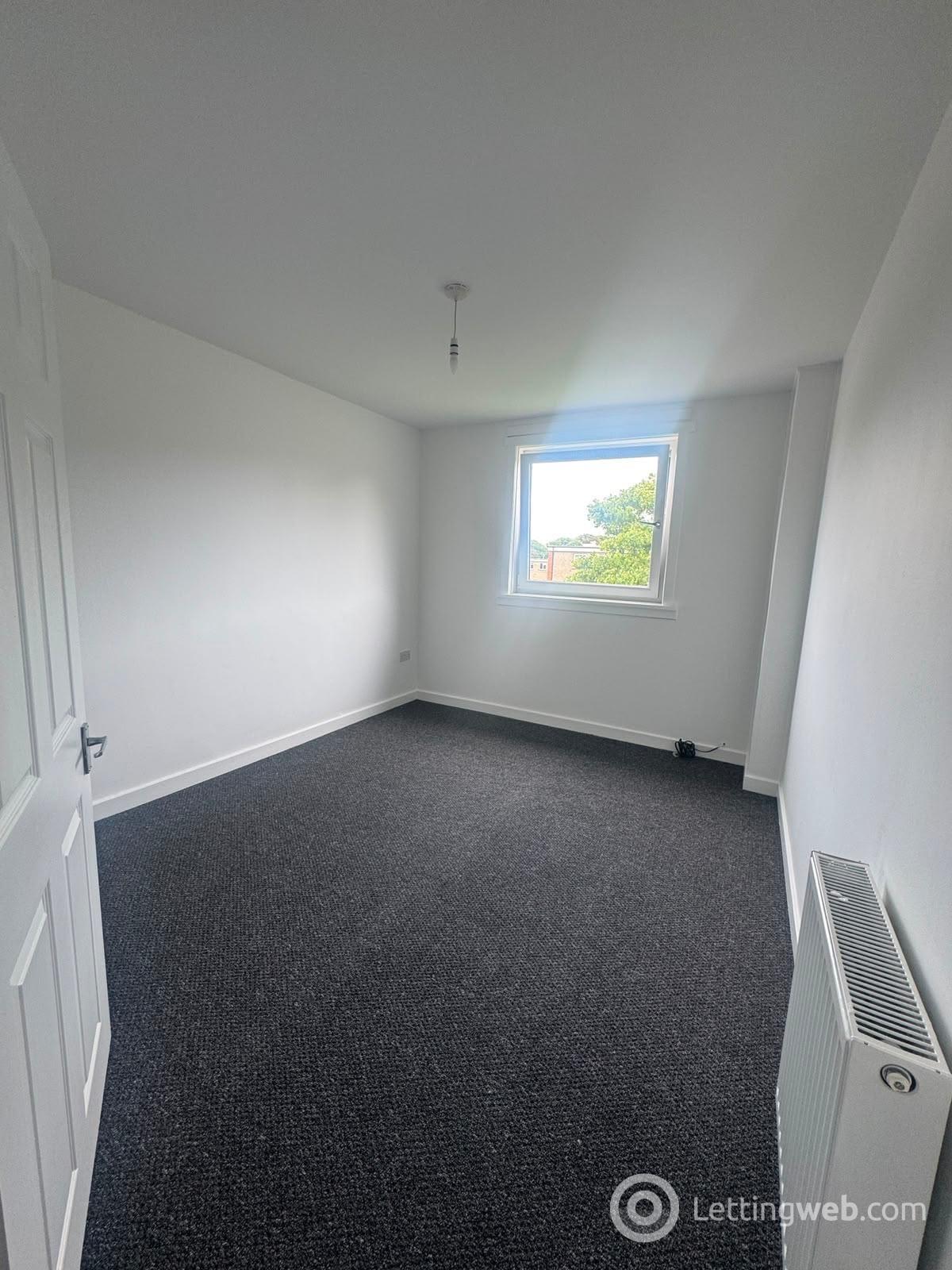 Property to rent in Dee Gardens, Dundee