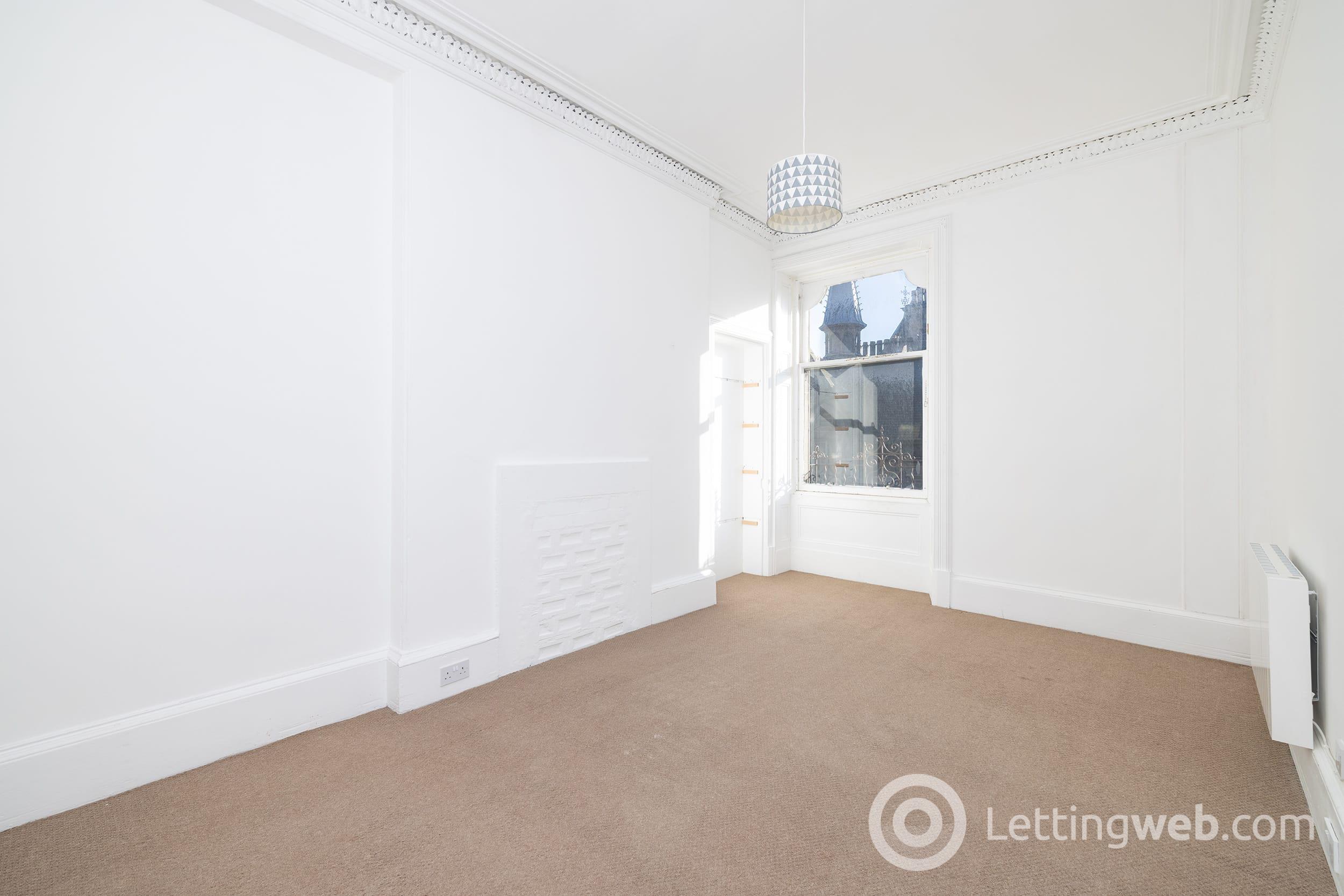 Property to rent in Commercial Street, Dundee