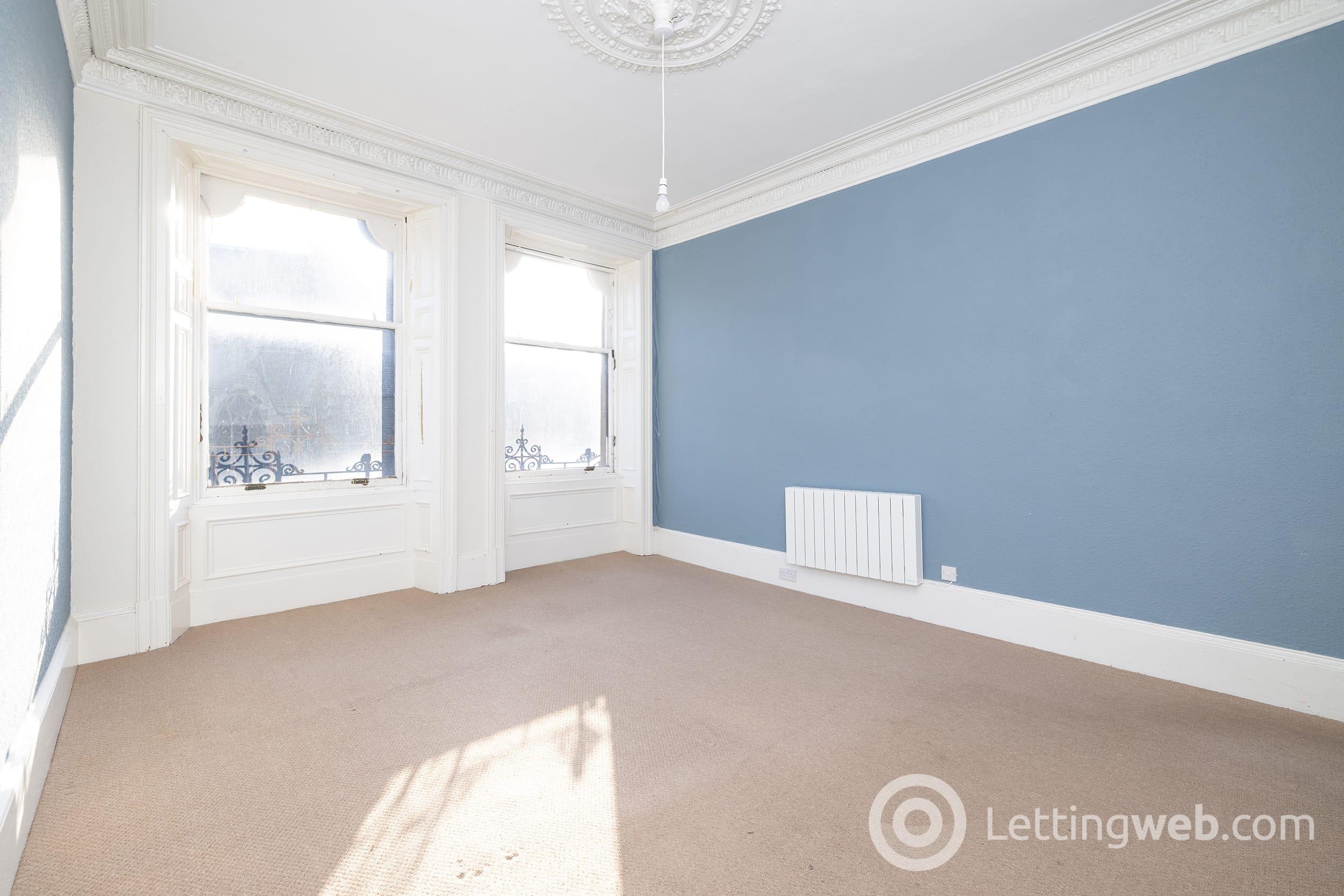 Property to rent in Commercial Street, Dundee