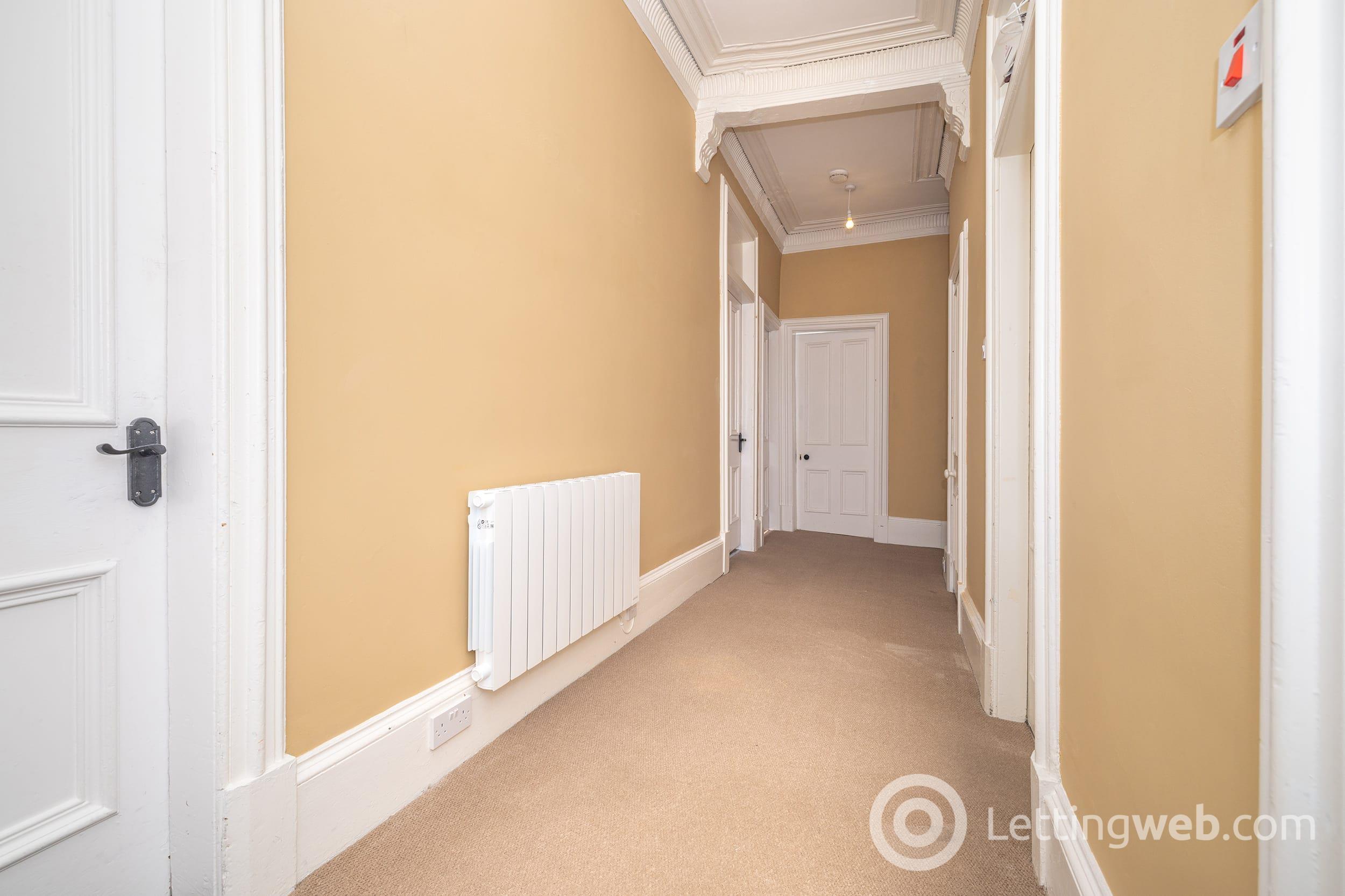 Property to rent in Commercial Street, Dundee