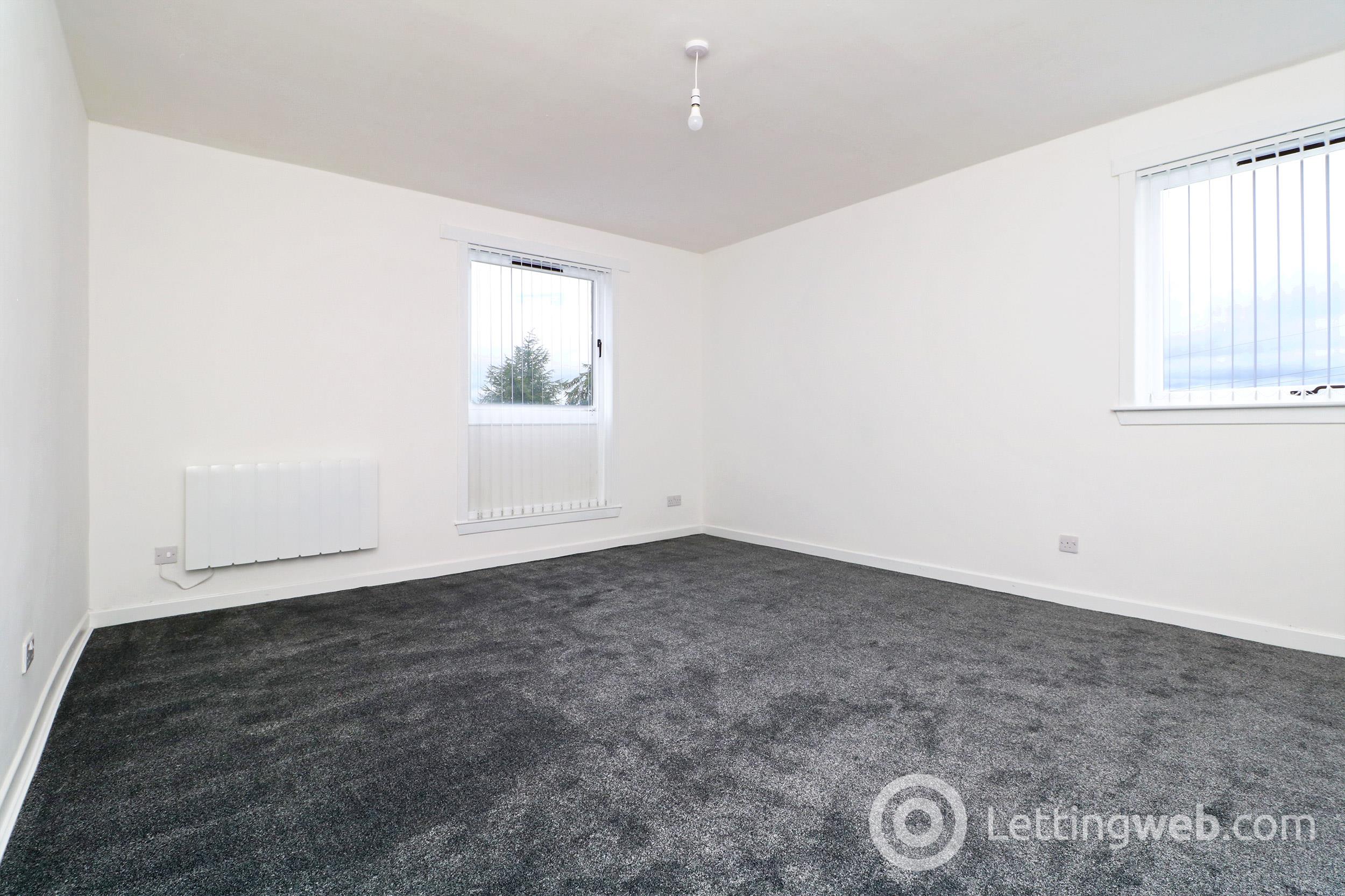 Property to rent in Tweed Crescent, Dundee Lettingweb