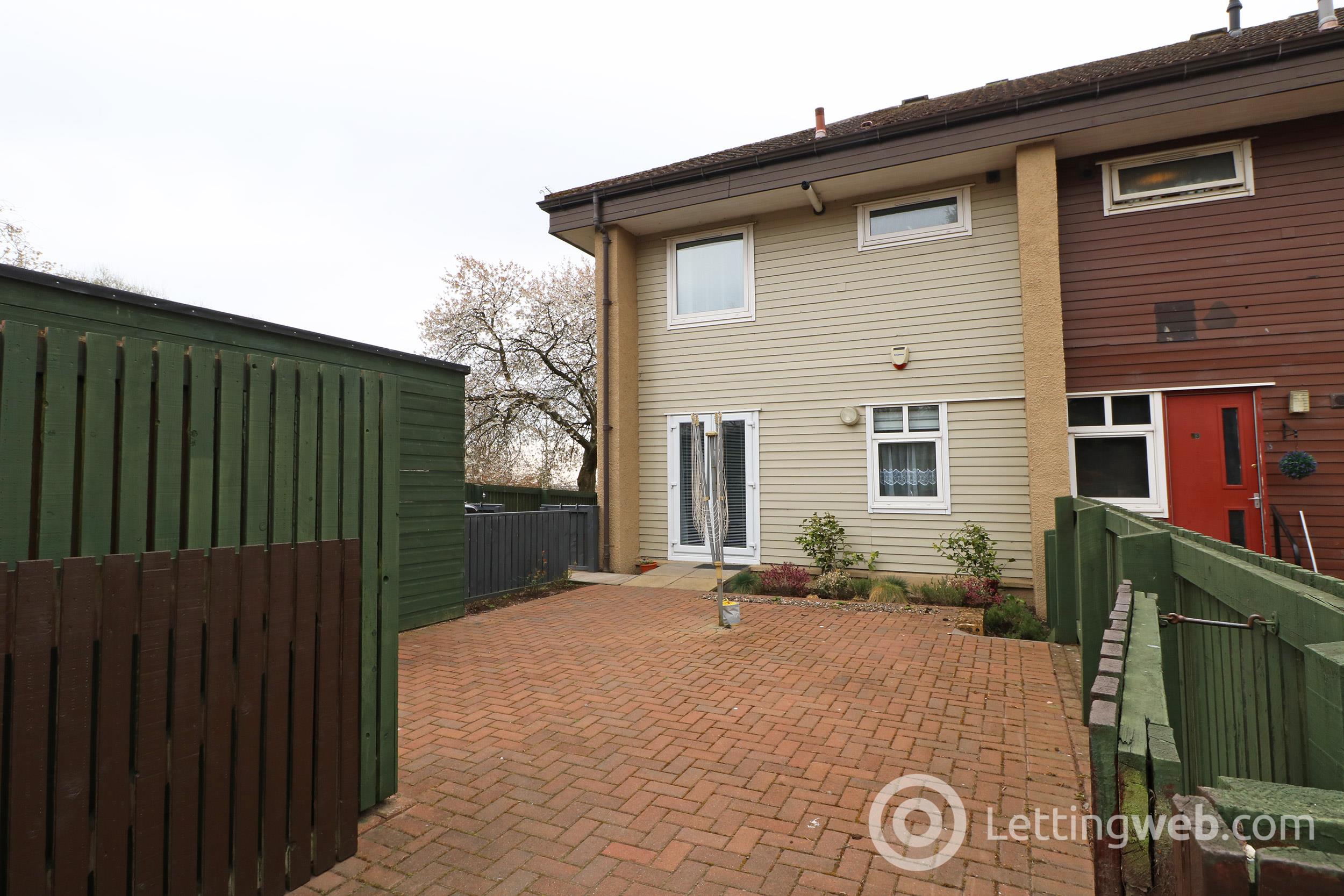 Property to rent in Whitfield Terrace, Dundee Lettingweb