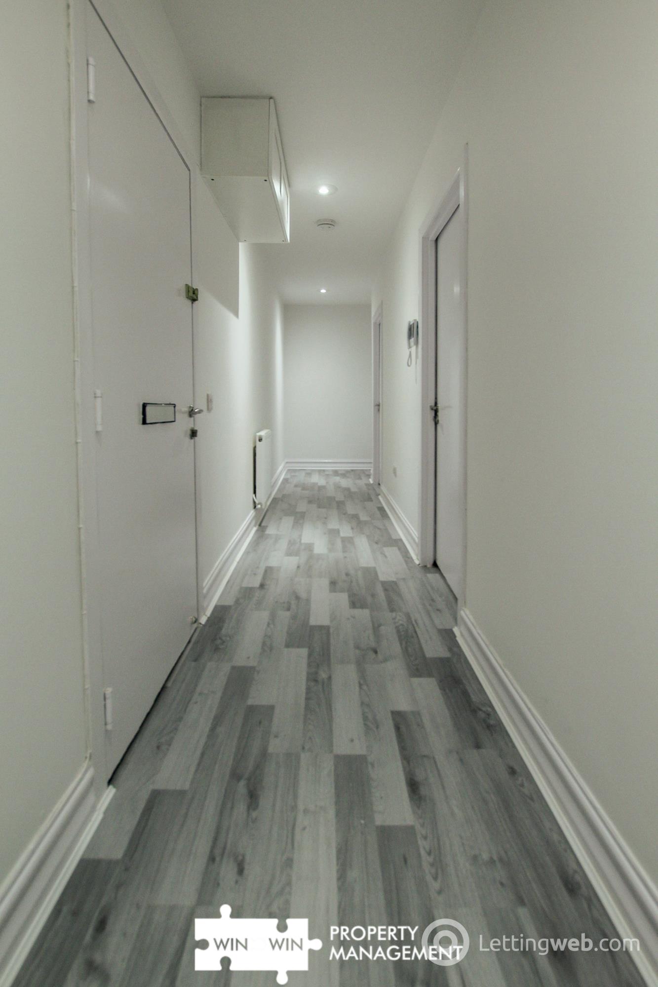 Property to rent in 1/6, 6-8 George Street, Paisley, PA1 2JB