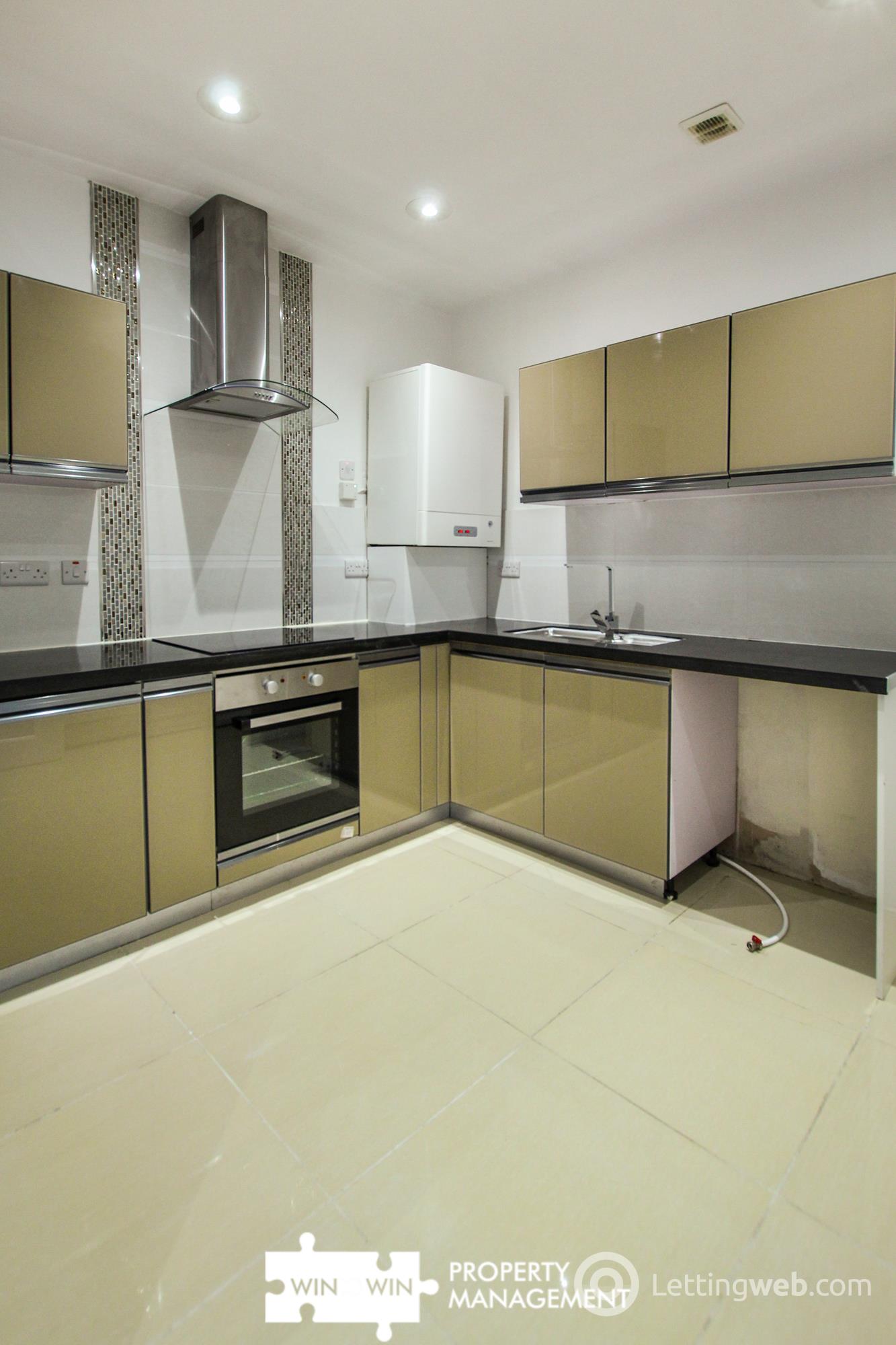 Property to rent in 1/6, 6-8 George Street, Paisley, PA1 2JB
