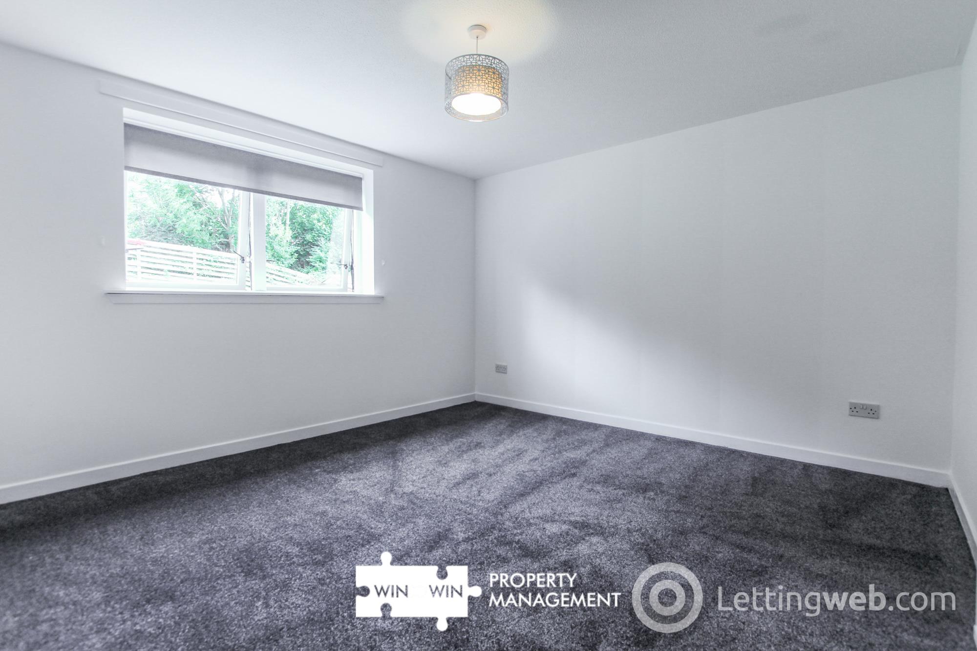 Property to rent in 1/2, 12 Moorfoot Avenue, Paisley, PA2 8AE