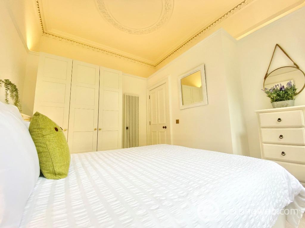 Property to rent in Buckingham Terrace, Botanics, Glasgow, G12 8EB