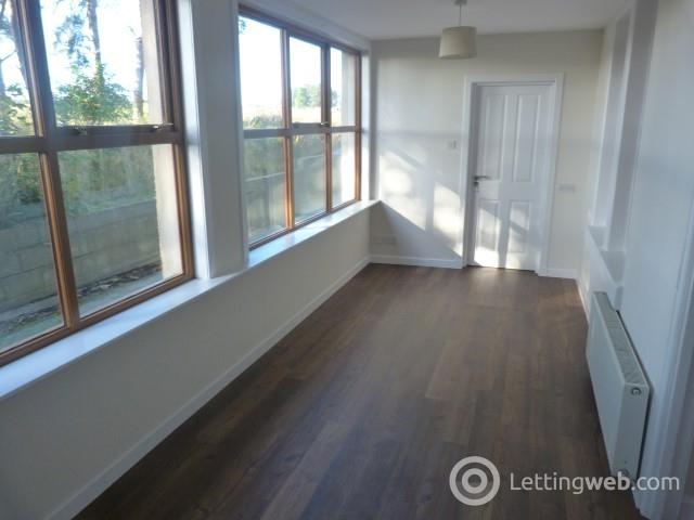 Property to rent in Main Road, Lhanbryde