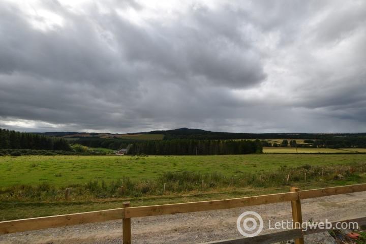 Property to rent in Bin View Close, Lintmill, Cullen