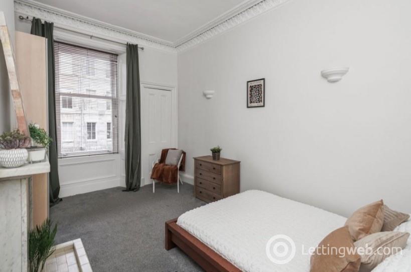 Property to rent in 19/2 Montgomery Street, Hillside, EDINBURGH. EH7 5JU