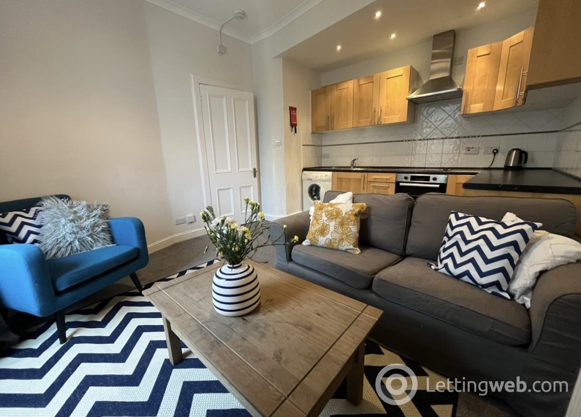 Property to rent in 19/2 Montgomery Street, Hillside, EDINBURGH. EH7 5JU