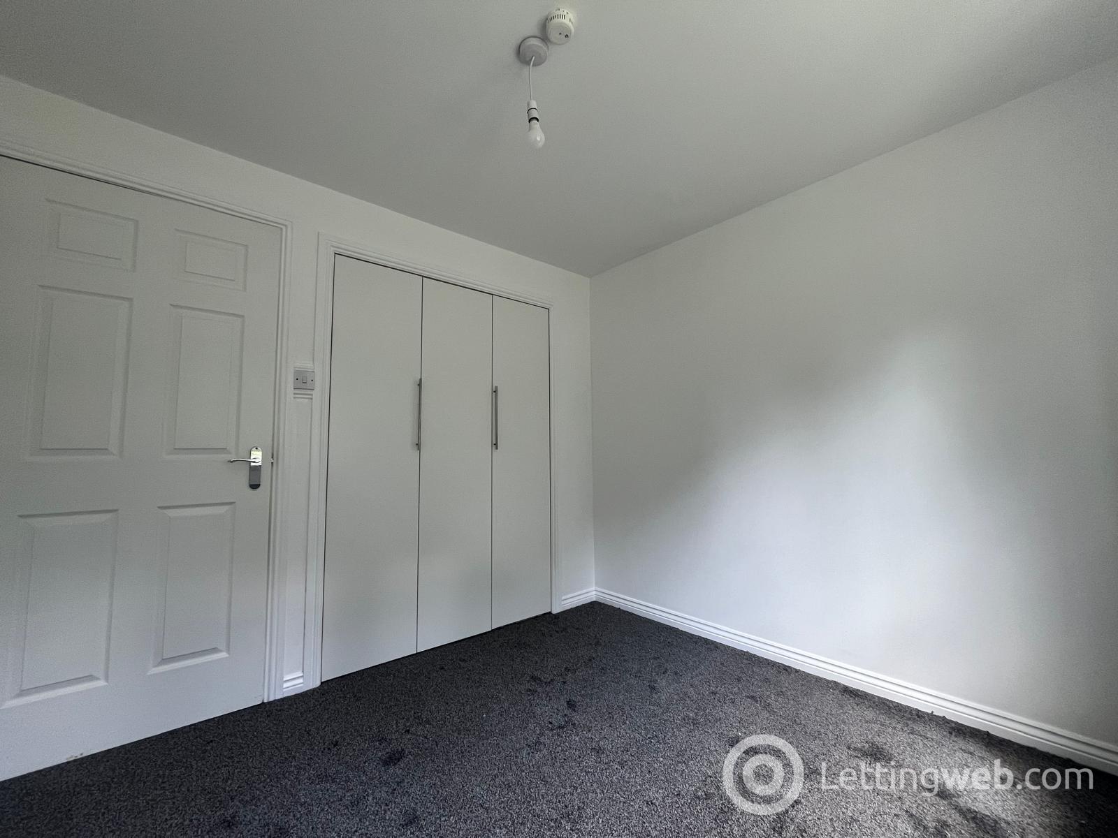 Property to rent in 27 Meikle Inch Lane, Bathgate, EH54 2UF