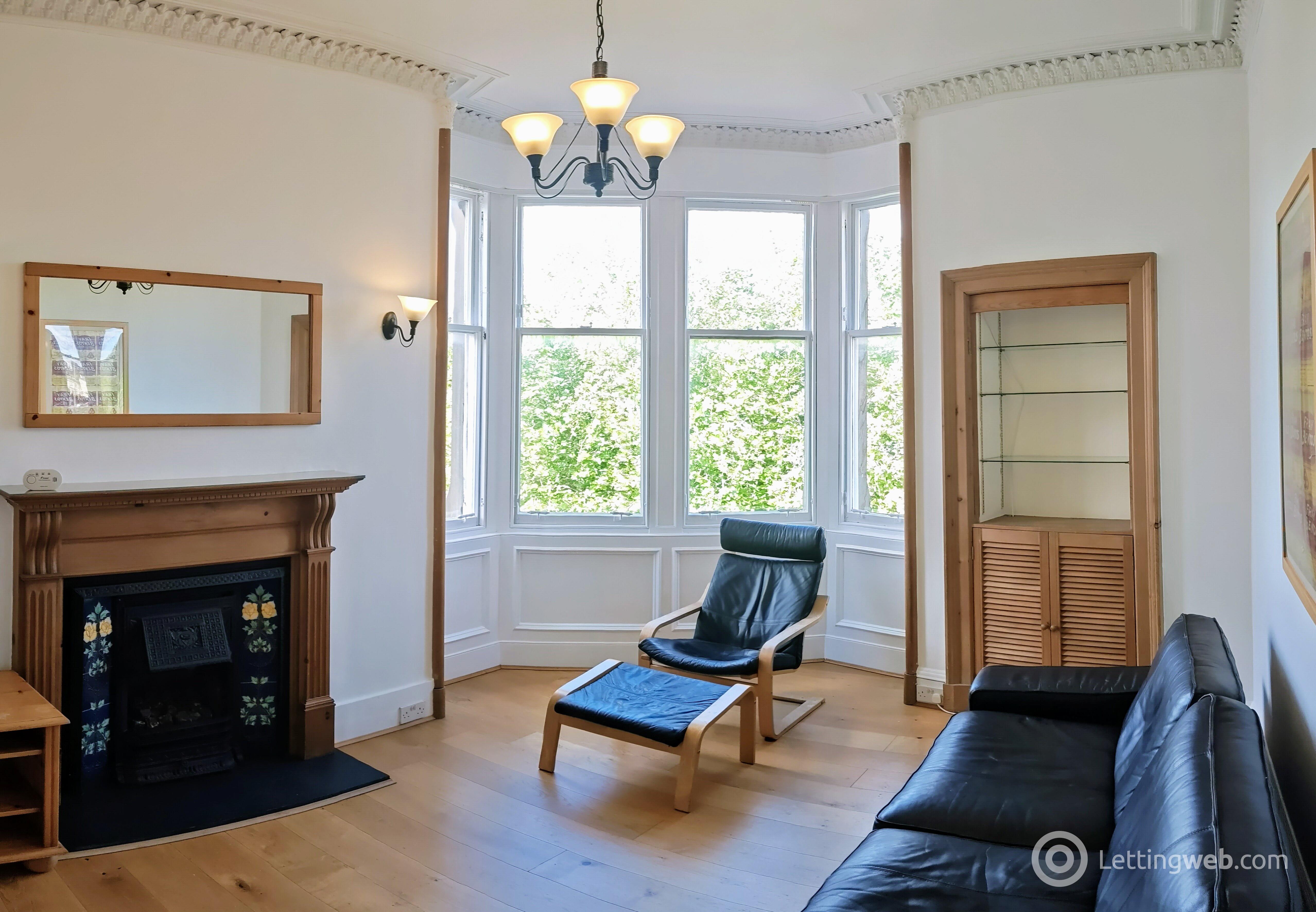 Property to rent in 11/8 (3F2) Comley Bank Road