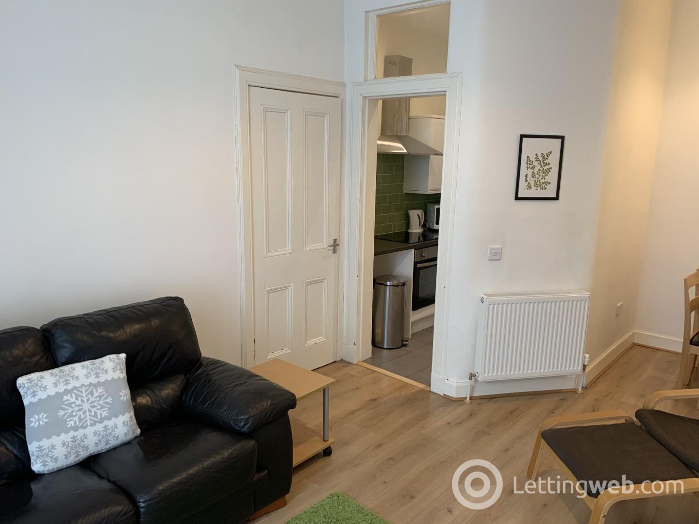 Property to rent in 17/2 Wardlaw Street, Edinburgh, EH11 1TN