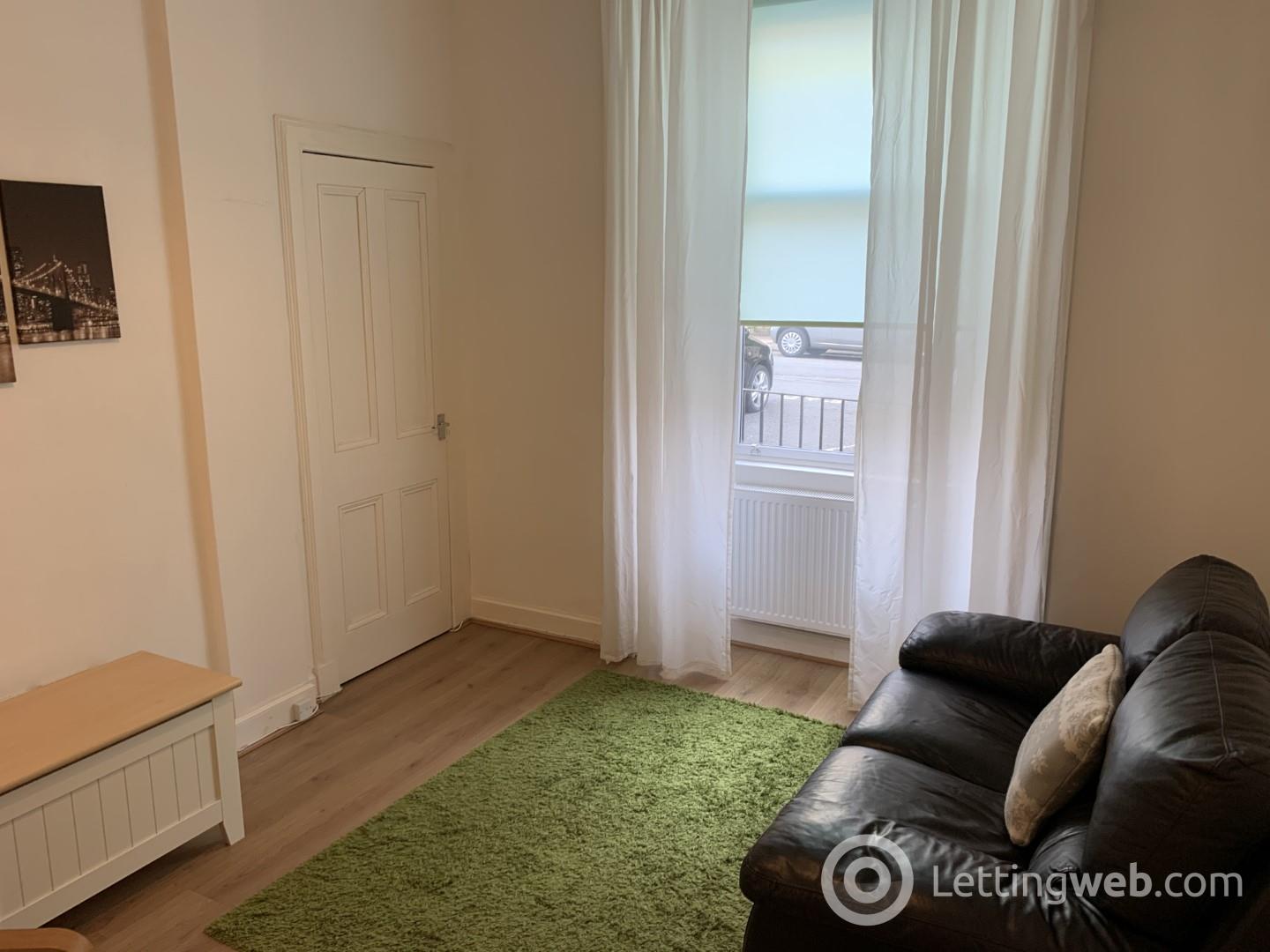 Property to rent in 17/2 Wardlaw Street, Edinburgh, EH11 1TN