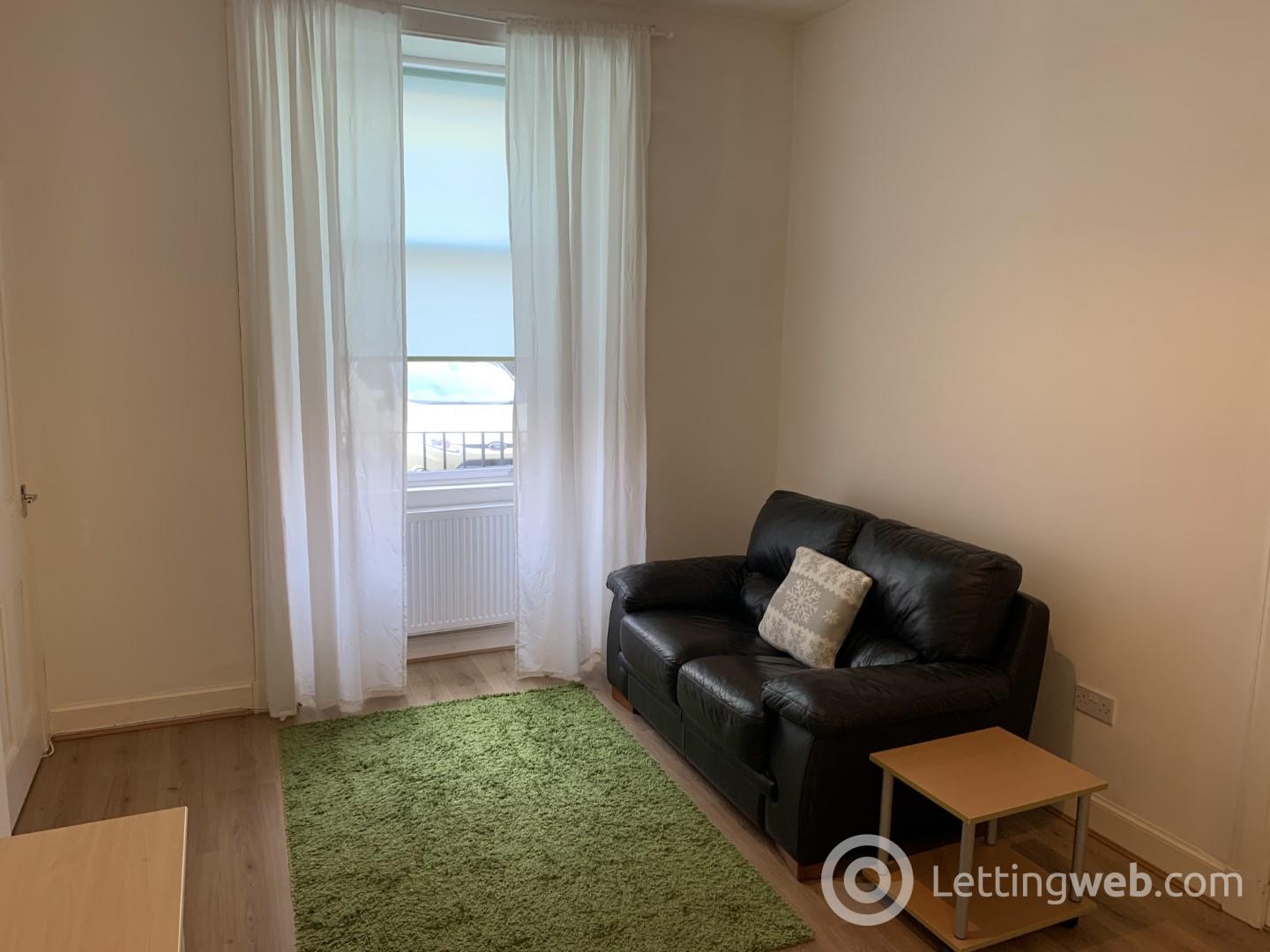 Property to rent in 17/2 Wardlaw Street, Edinburgh, EH11 1TN