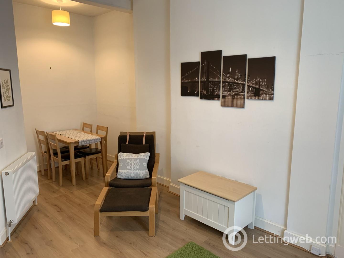 Property to rent in 17/2 Wardlaw Street, Edinburgh, EH11 1TN