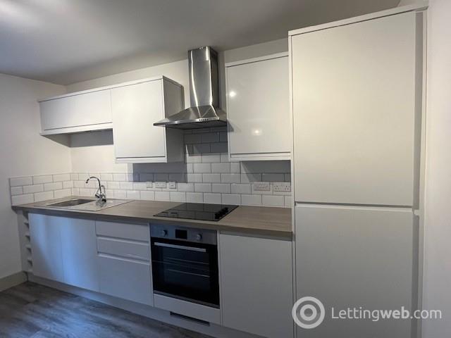 Property to rent in Flat 1, 58 Timber Bush, Edinburgh, EH6 6QH