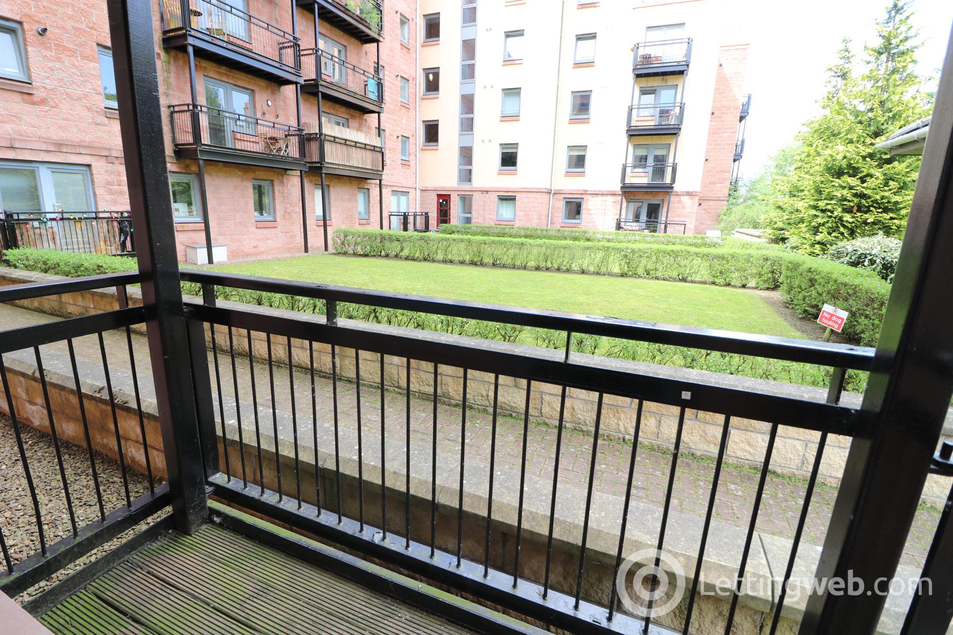 Property to rent in Flat 1, 11 Slateford Gait, Edinburgh, EH11 1GW