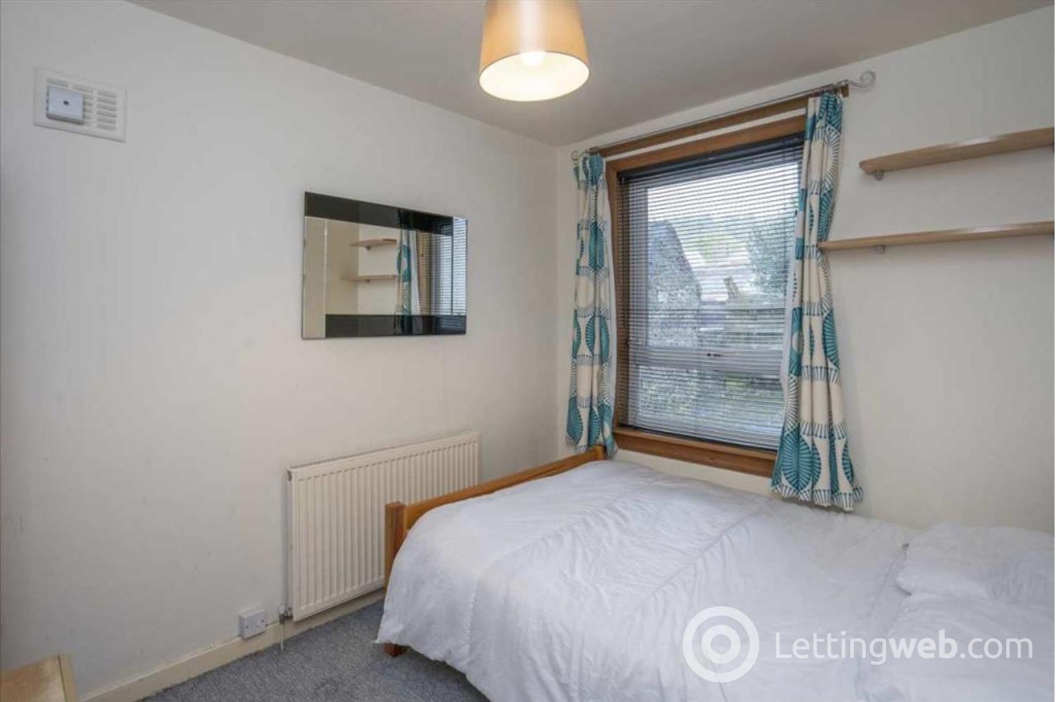 Property to rent in 19 Allanvale Road, Bridge of Allan, Stirling, FK9 4NU