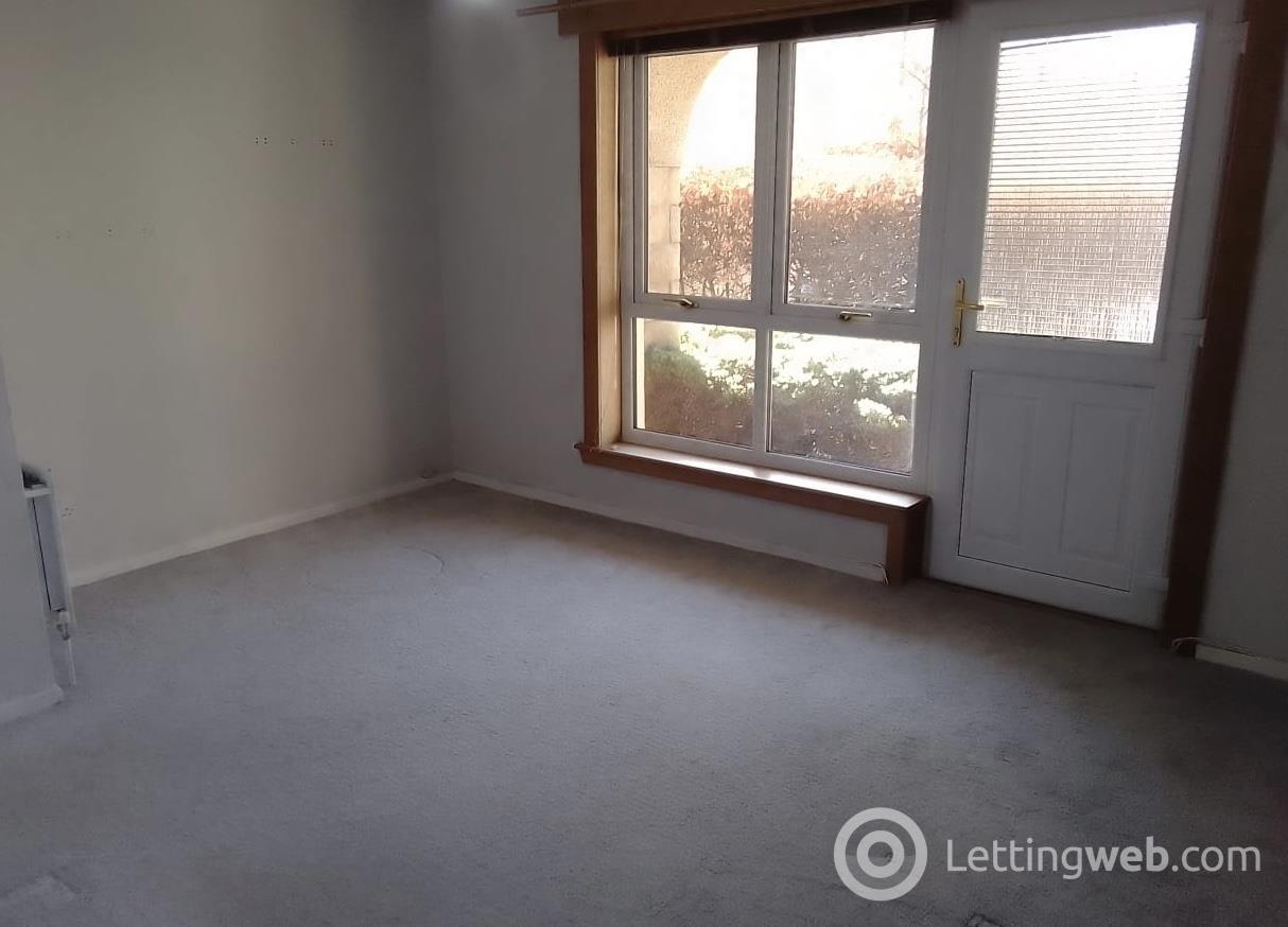 Property to rent in 27 Cross Street, Dysart, Kirkcaldy, KY1 2UD