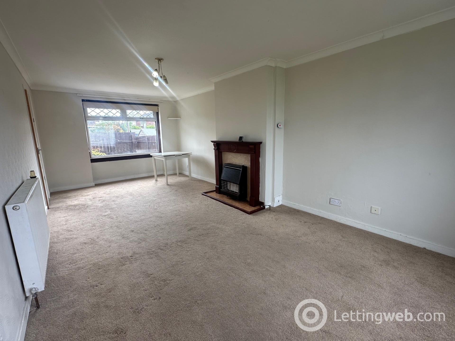 Property to rent in 17 Ferniehill Gardens, Edinburgh, EH17 7BA