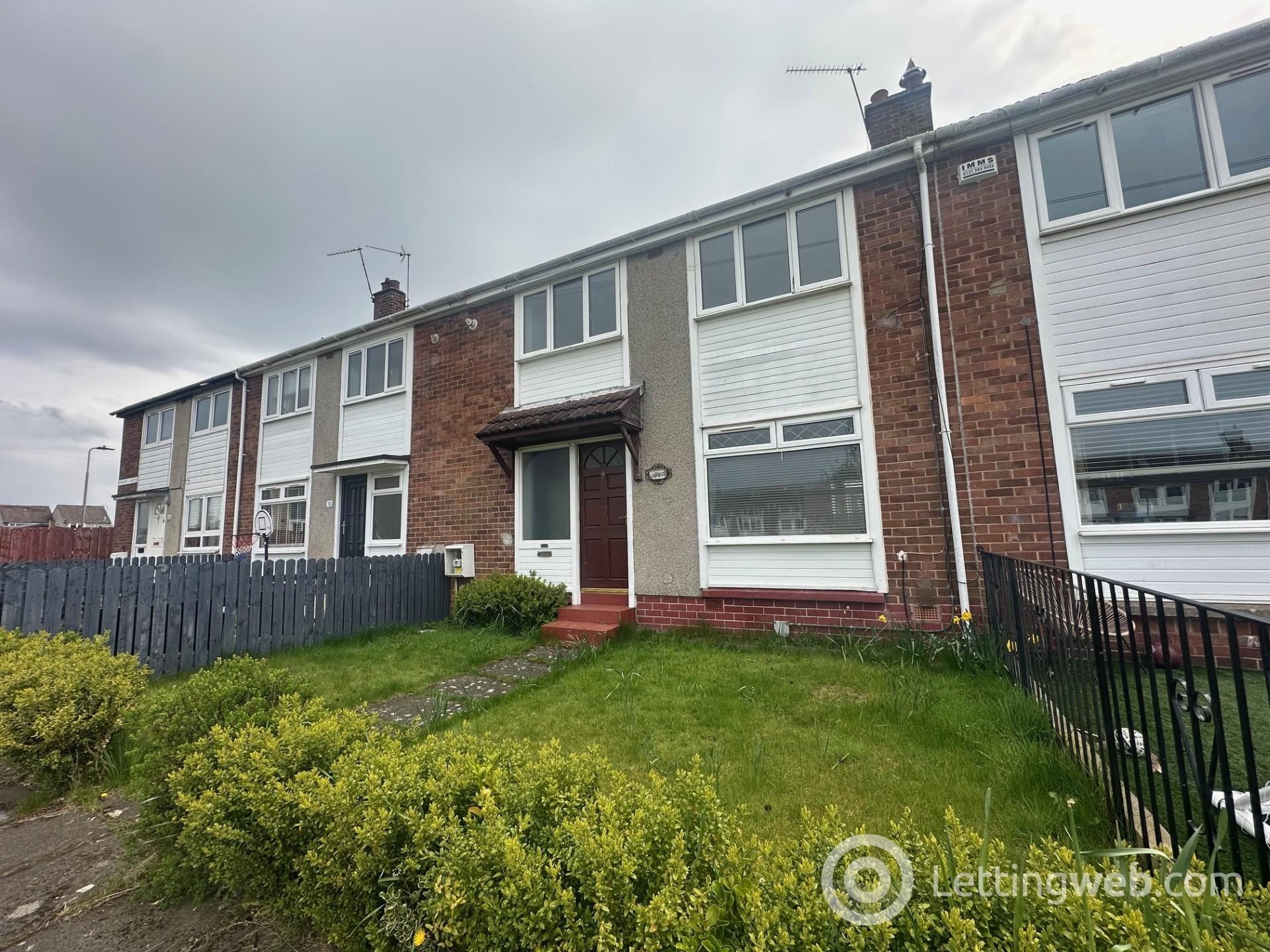 Property to rent in 17 Ferniehill Gardens, Edinburgh, EH17 7BA