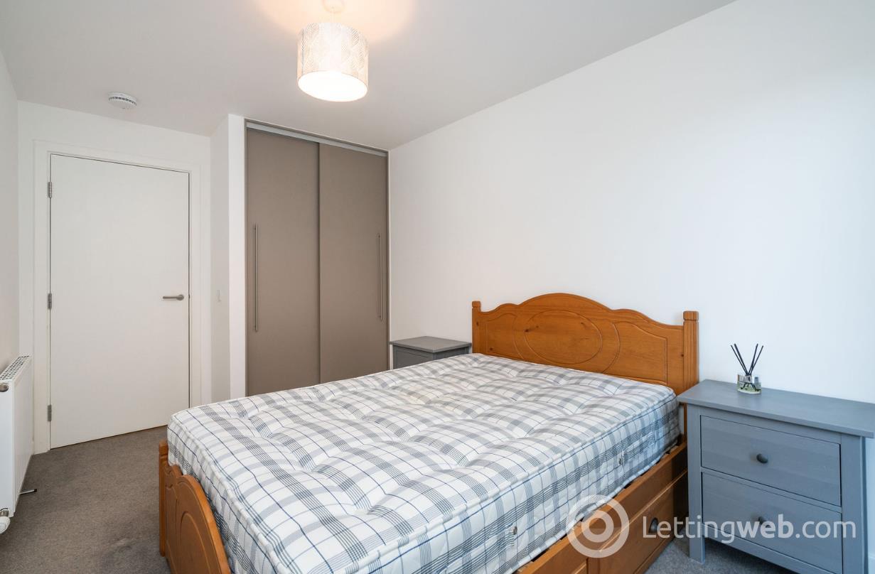 Property to rent in Flat 6, 15 Hughes Close, Edinburgh, EH7 4FZ