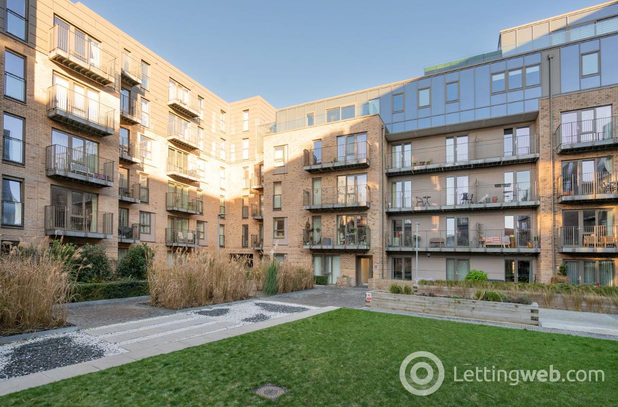 Property to rent in Flat 6, 15 Hughes Close, Edinburgh, EH7 4FZ